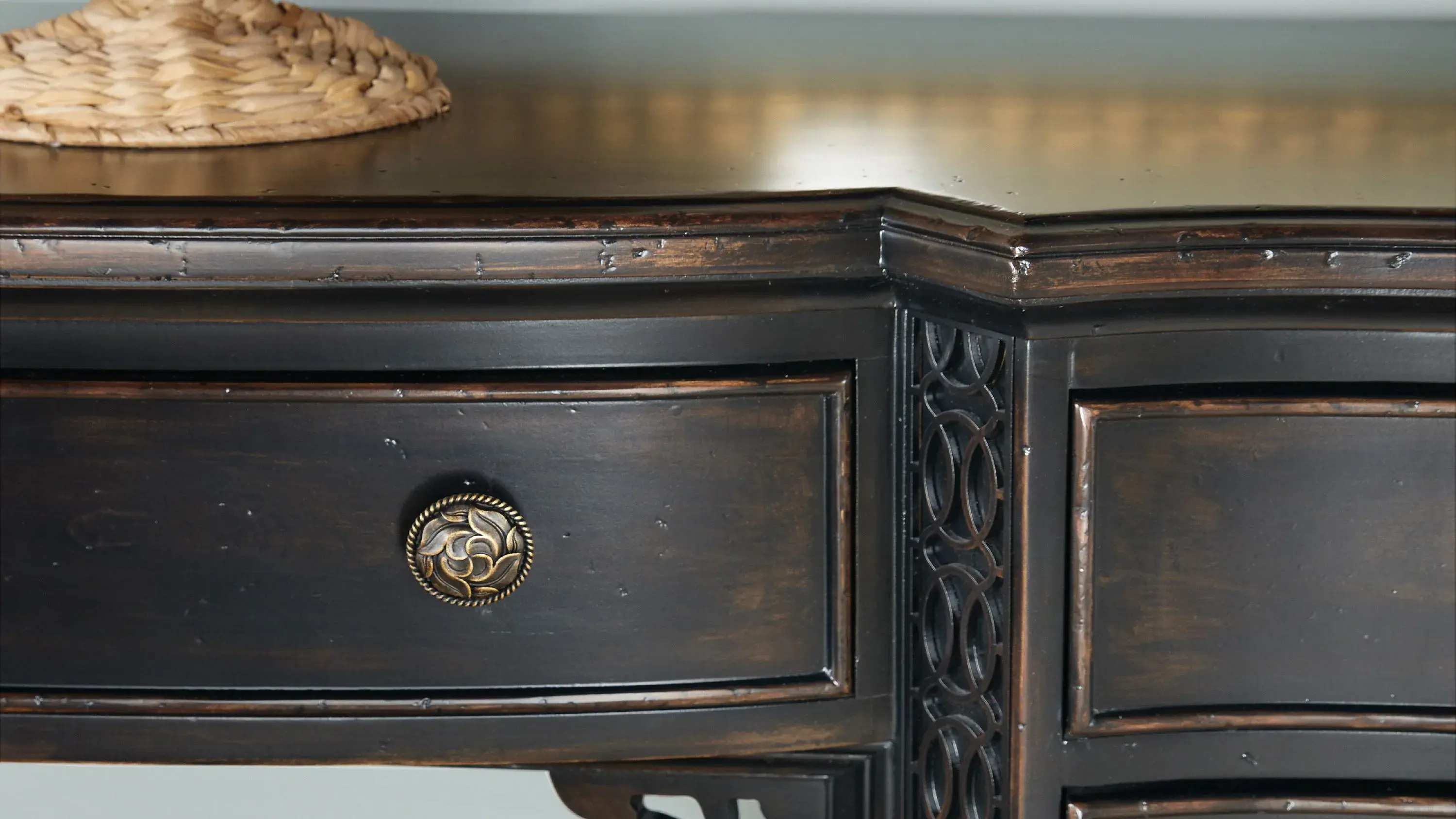 Charleston Five-Drawer Server - Thumbnail 3