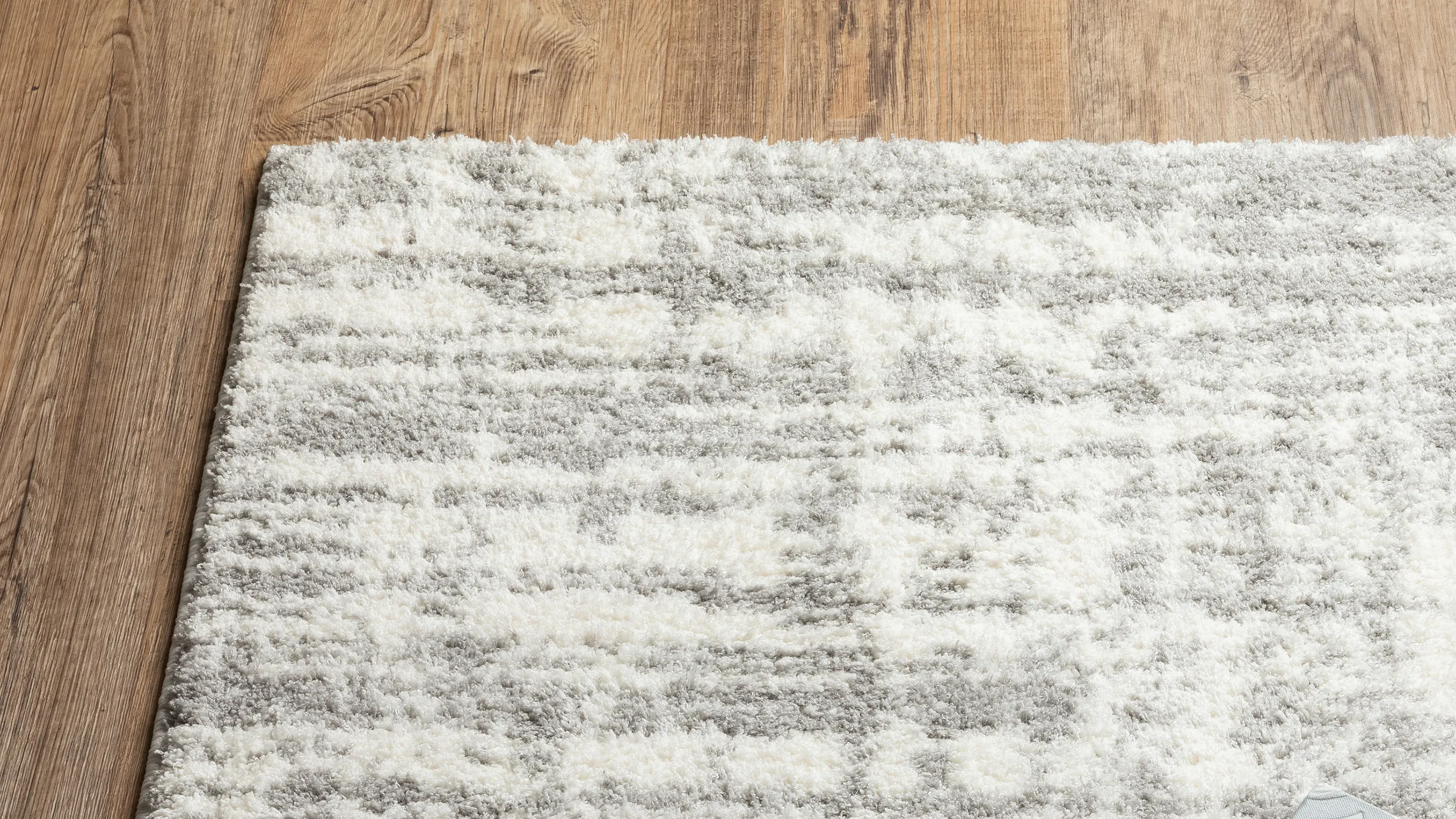 Vienna Area Rug | Raymour & Flanigan