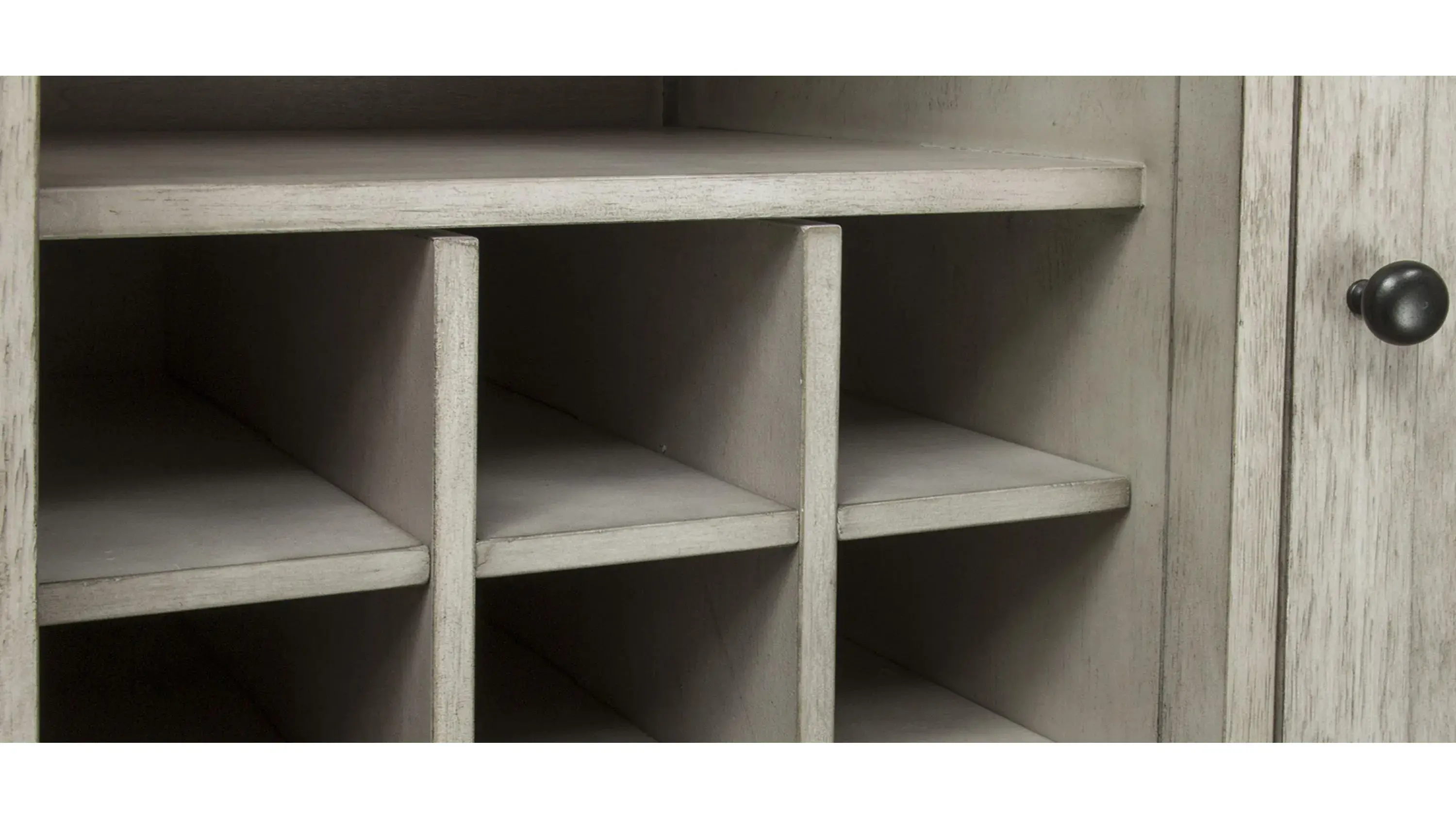 Willowrun Sideboard w/ Wine Storage - Thumbnail 5