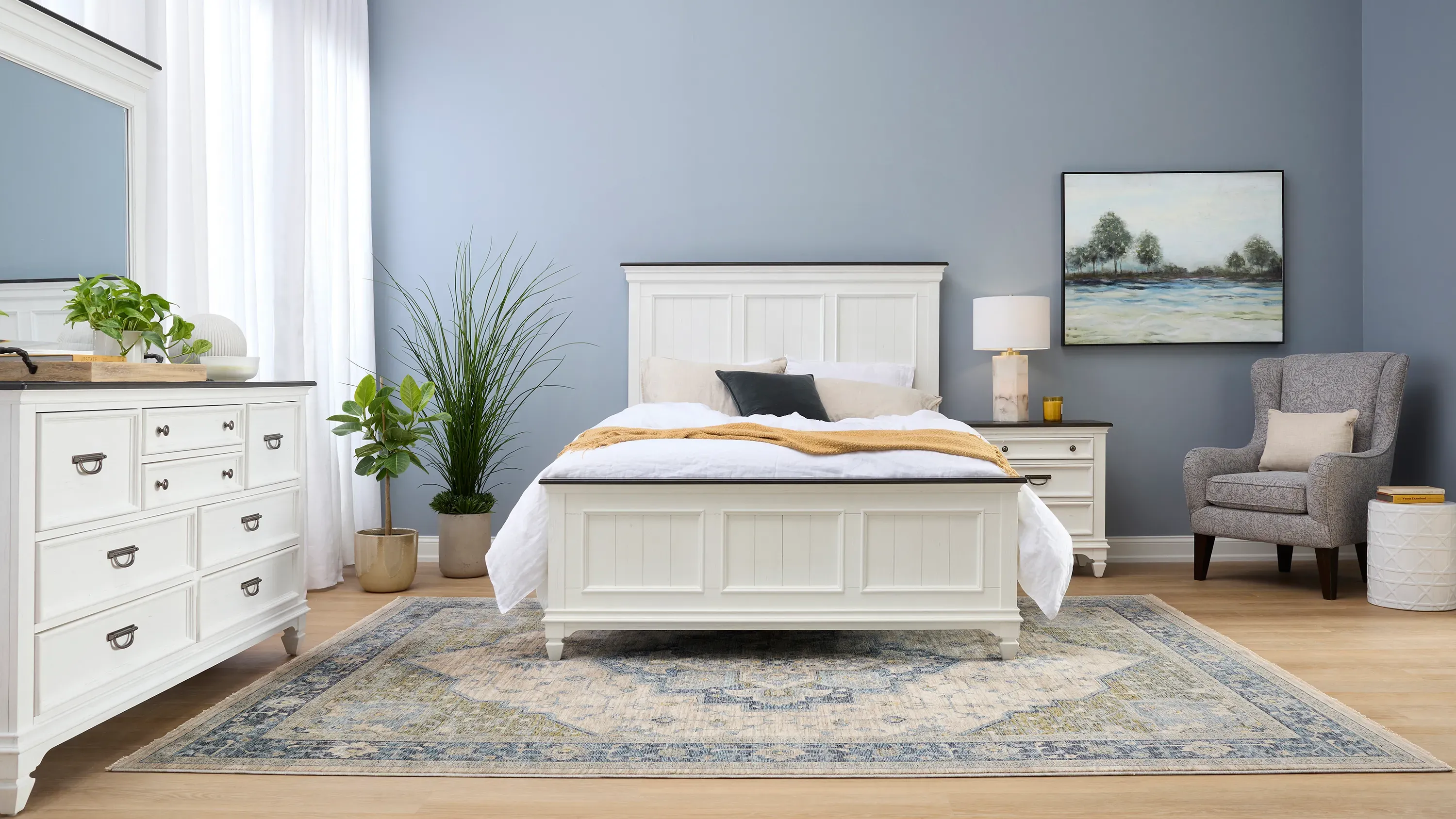 Shelby 4-pc. Bedroom Set | Raymour & Flanigan
