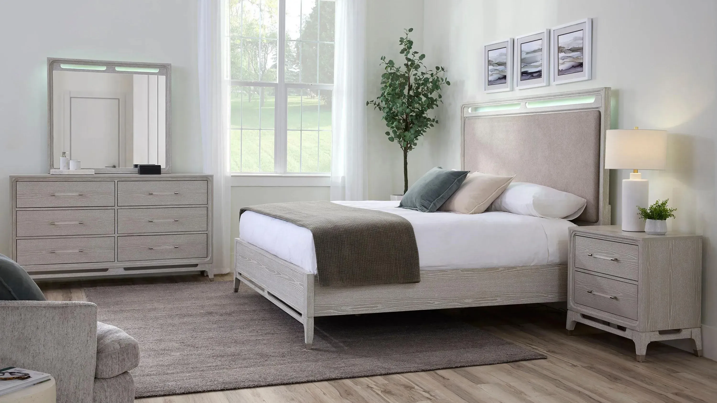Caprice 4-pc. Bedroom Set | Raymour & Flanigan