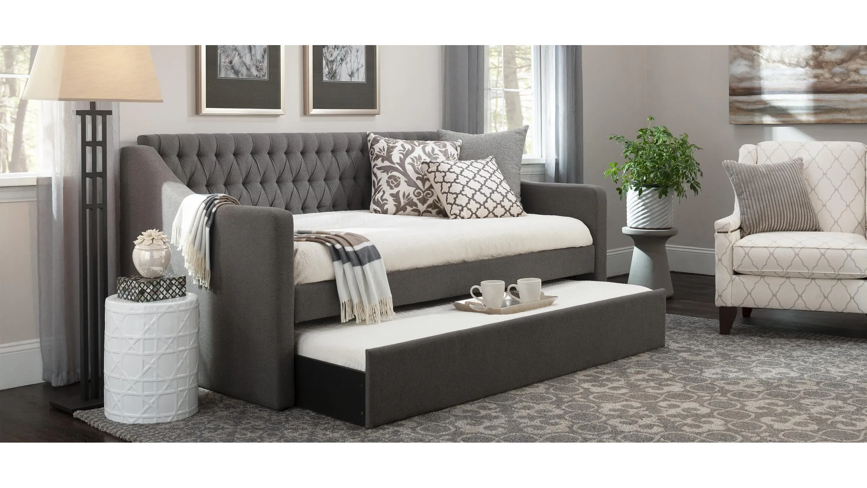 Daphne Daybed With Trundle