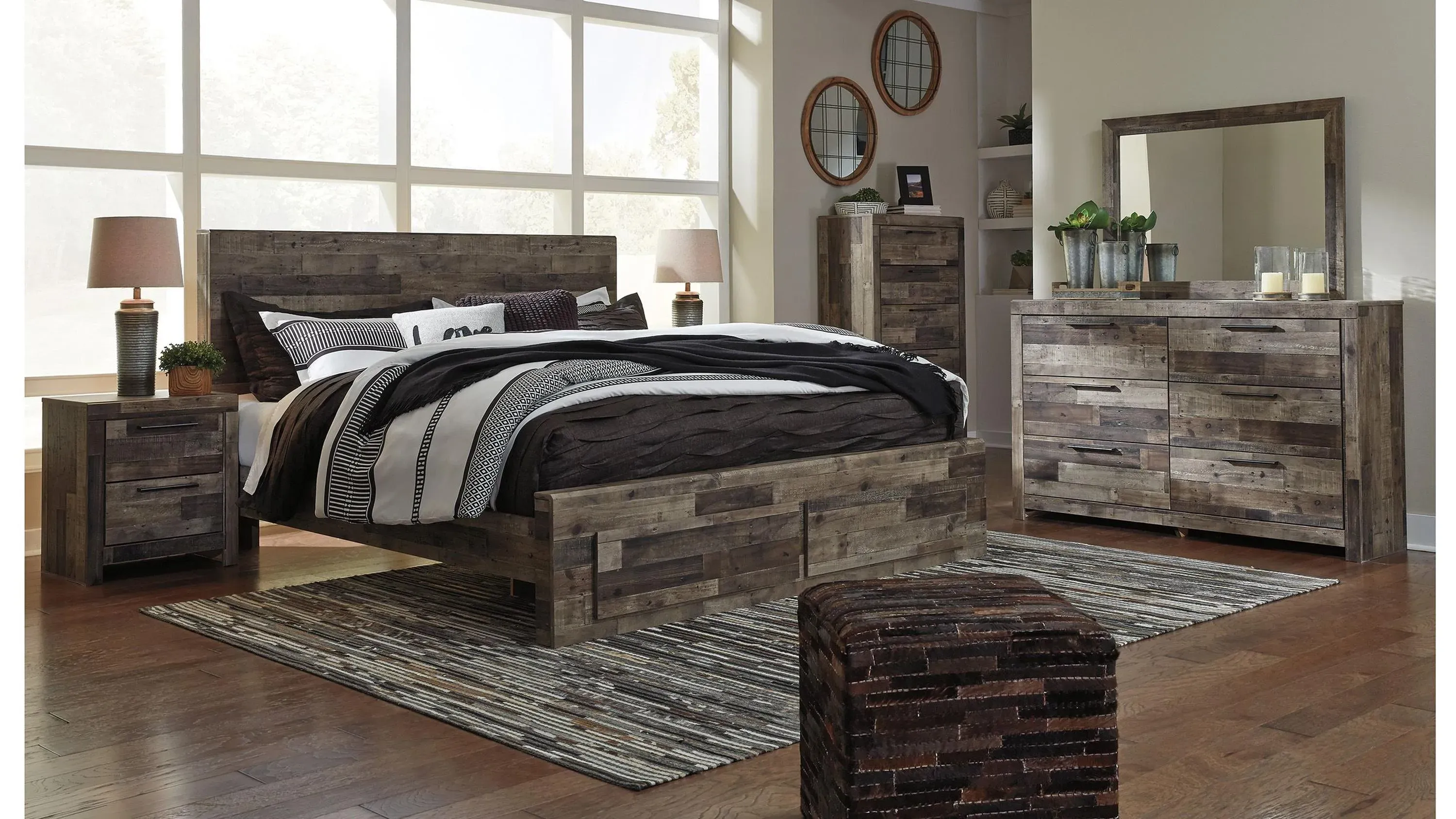 Ainsworth Storage Bed