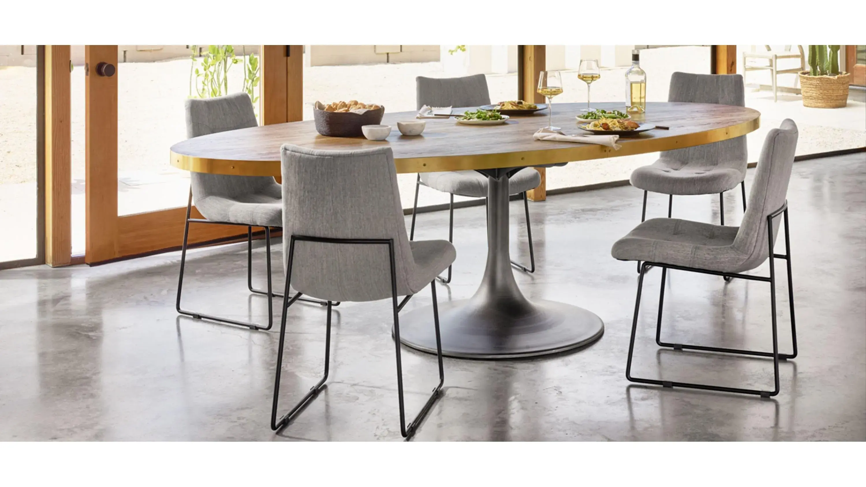 Powell 42" Round Bistro Table - Thumbnail 3