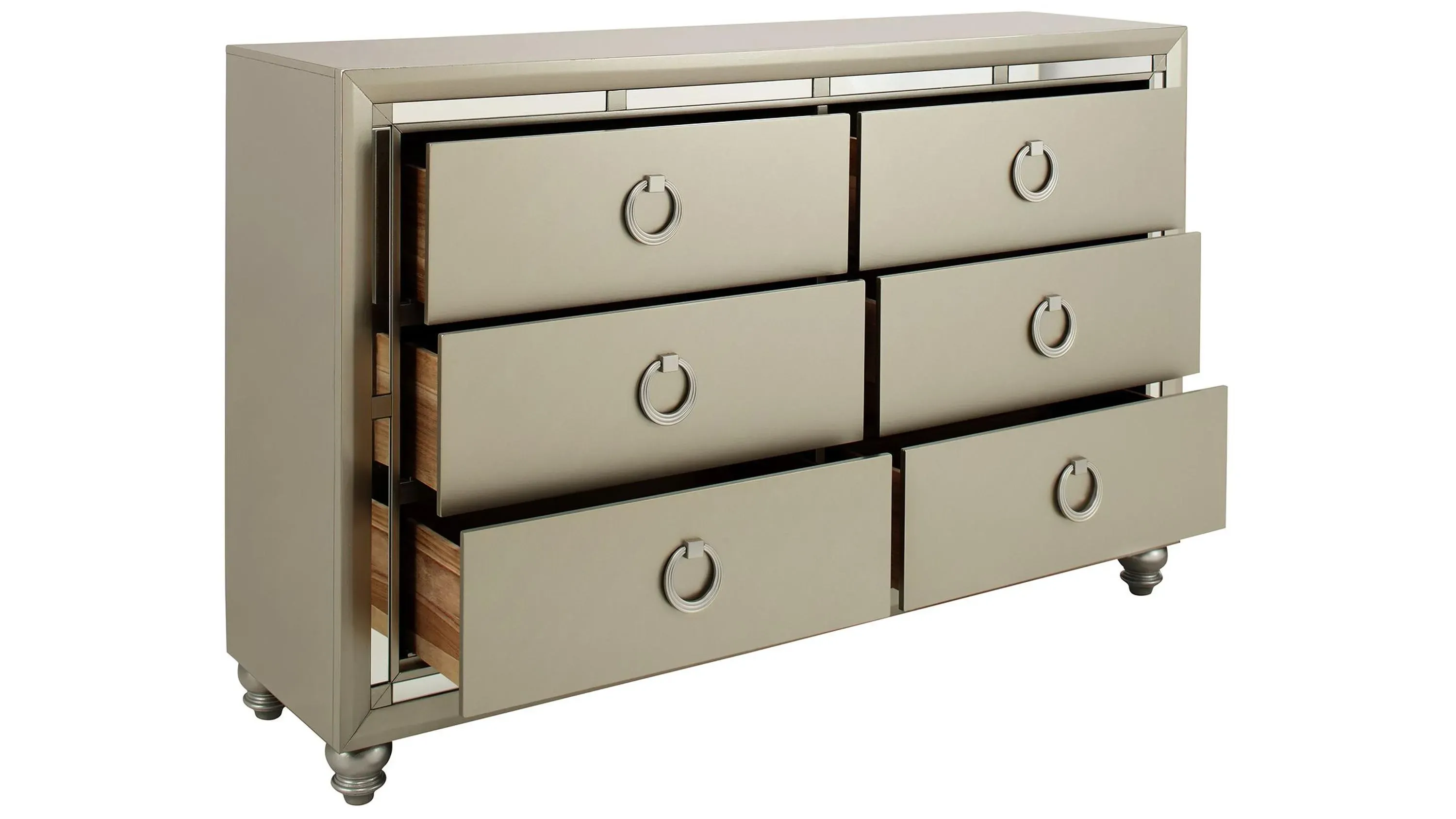 Lana Dresser