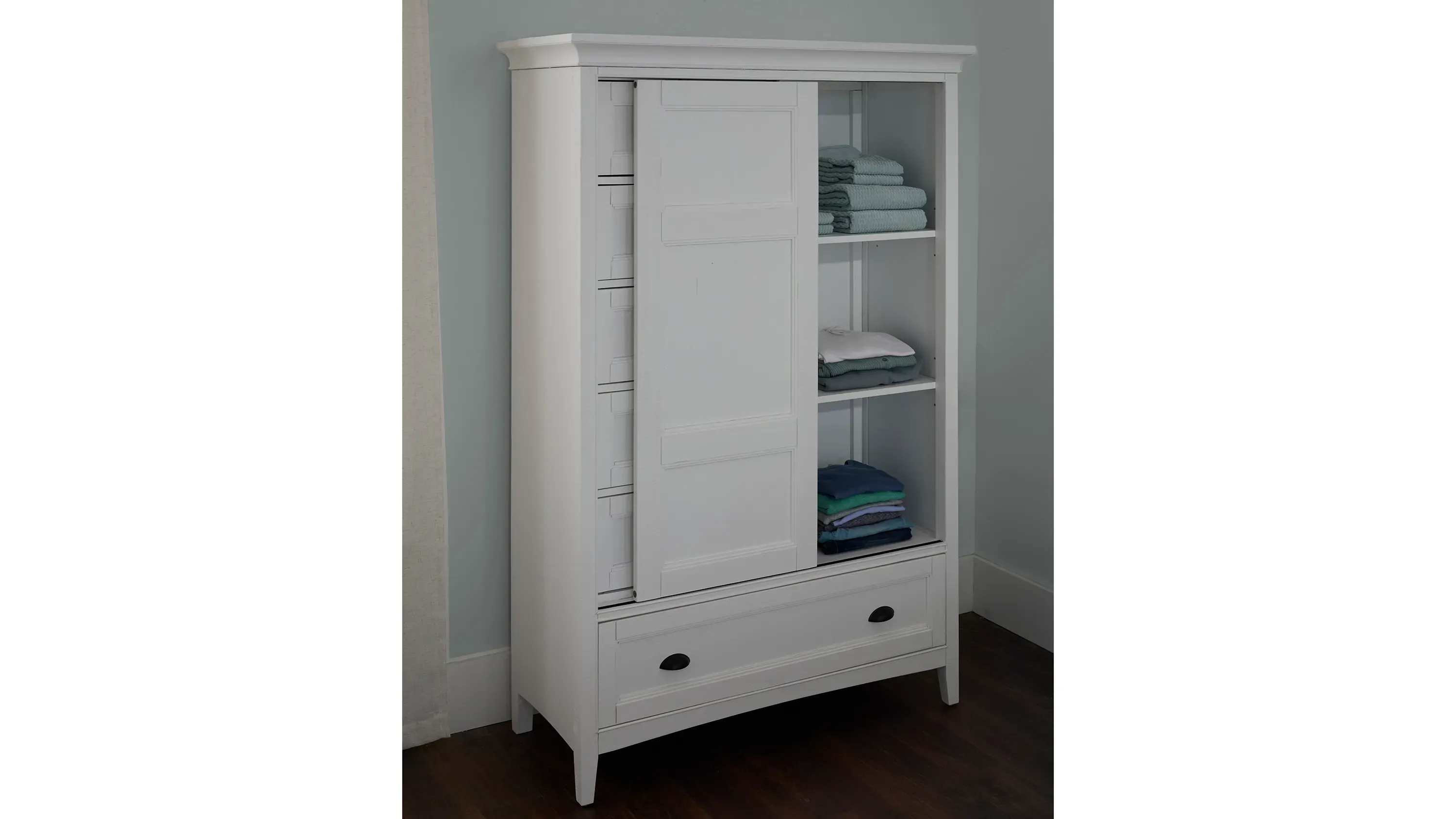 Ivy Ridge Door Chest