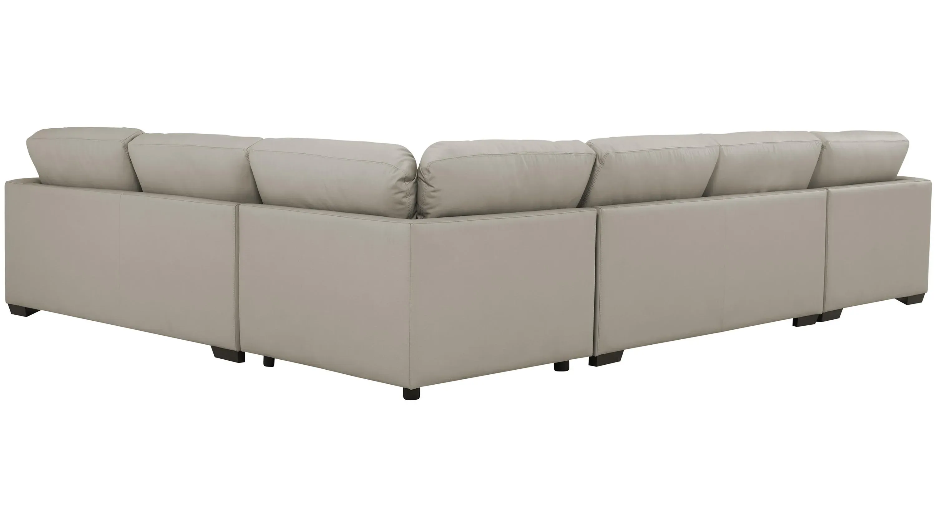 Oaklynn Leather 4-pc. Sectional