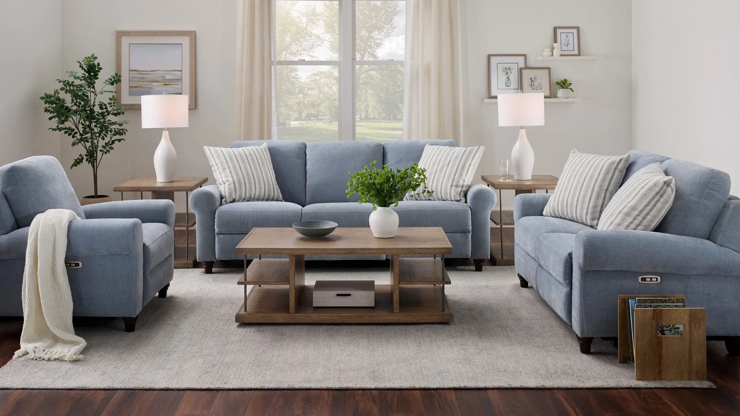 Moorea Power Loveseat | Raymour & Flanigan
