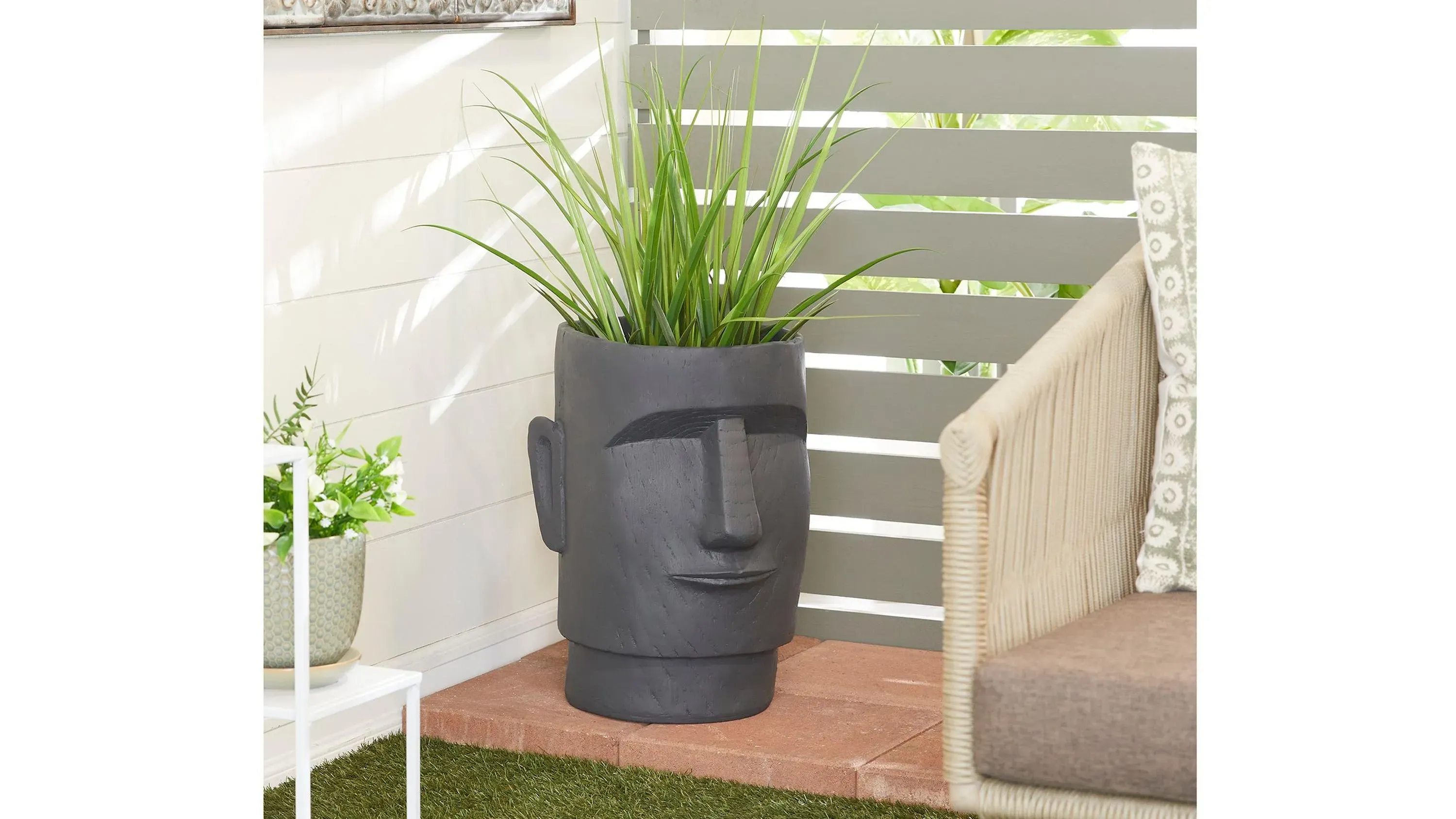 【showgomustgoon】Ramat Planter #263 Novogratz Fredericksburg Planter | Raymour & Flanigan