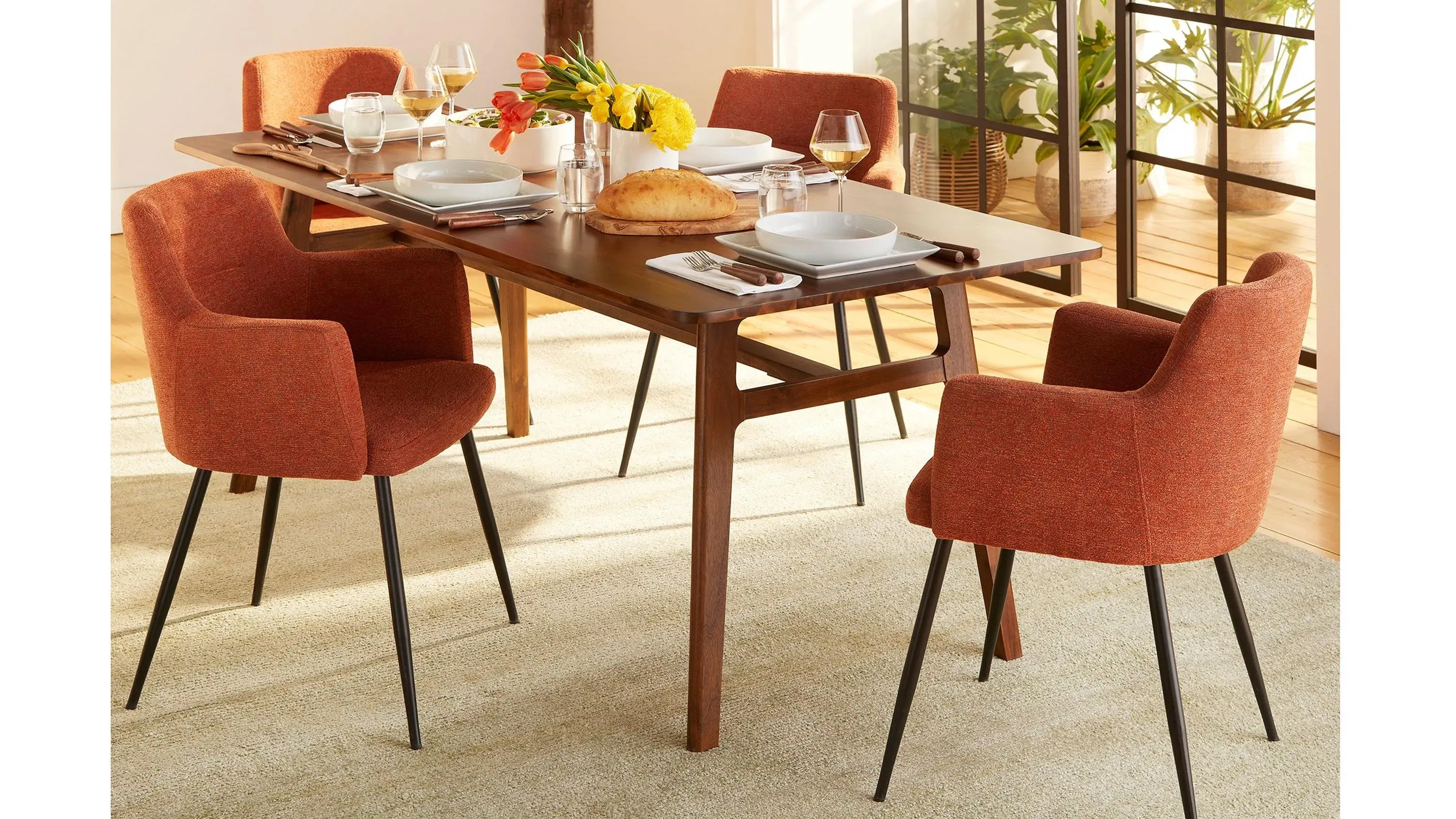Remix Dining Table | Raymour & Flanigan