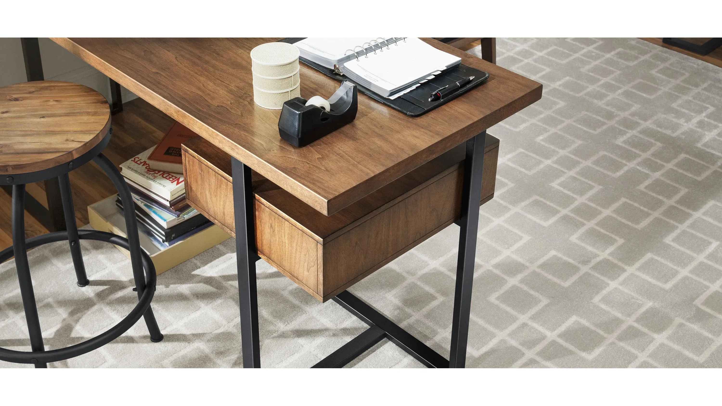 Belisar Dresser | Raymour & Flanigan