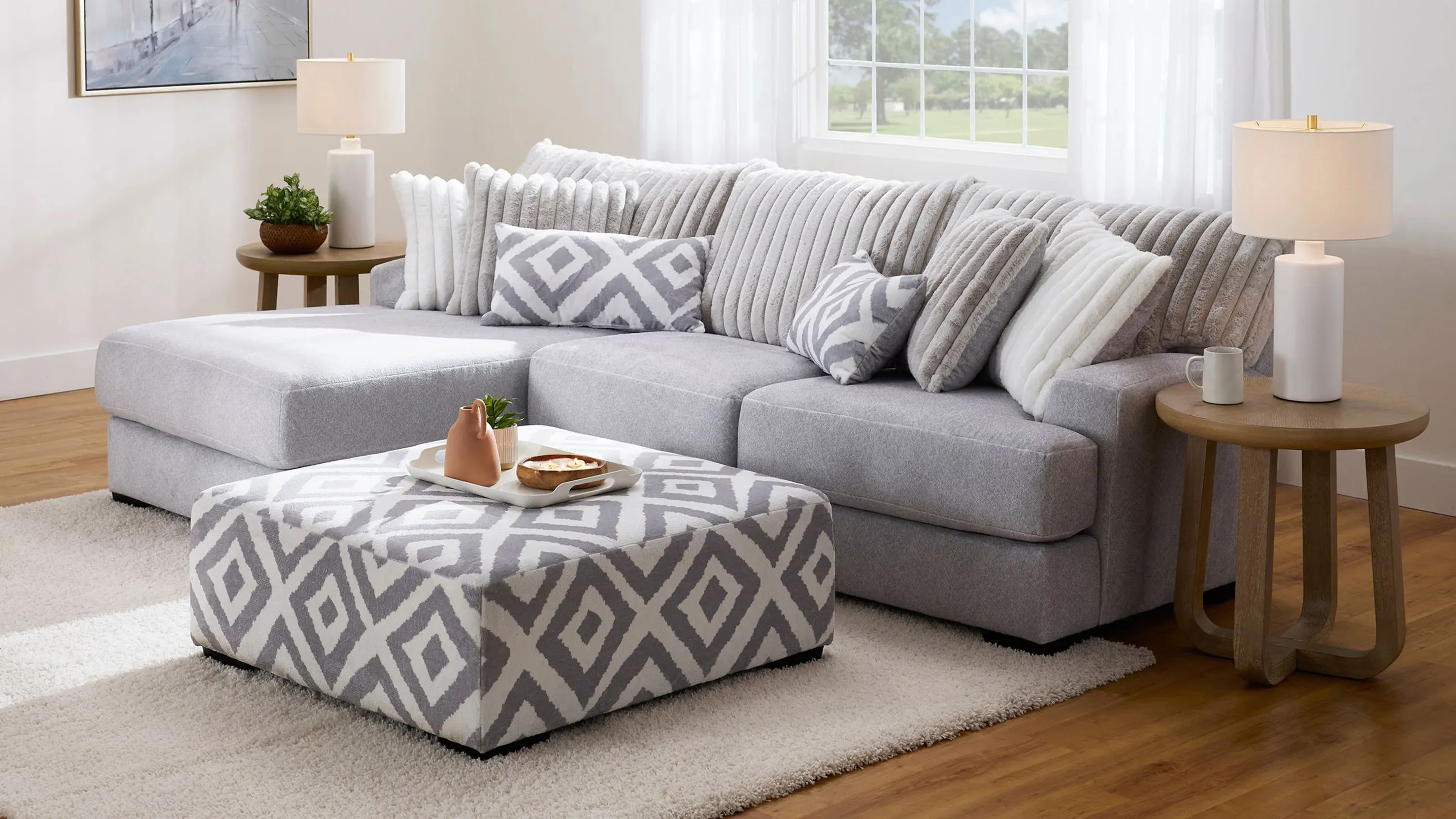 Mondo 2-pc. Sofa Chaise