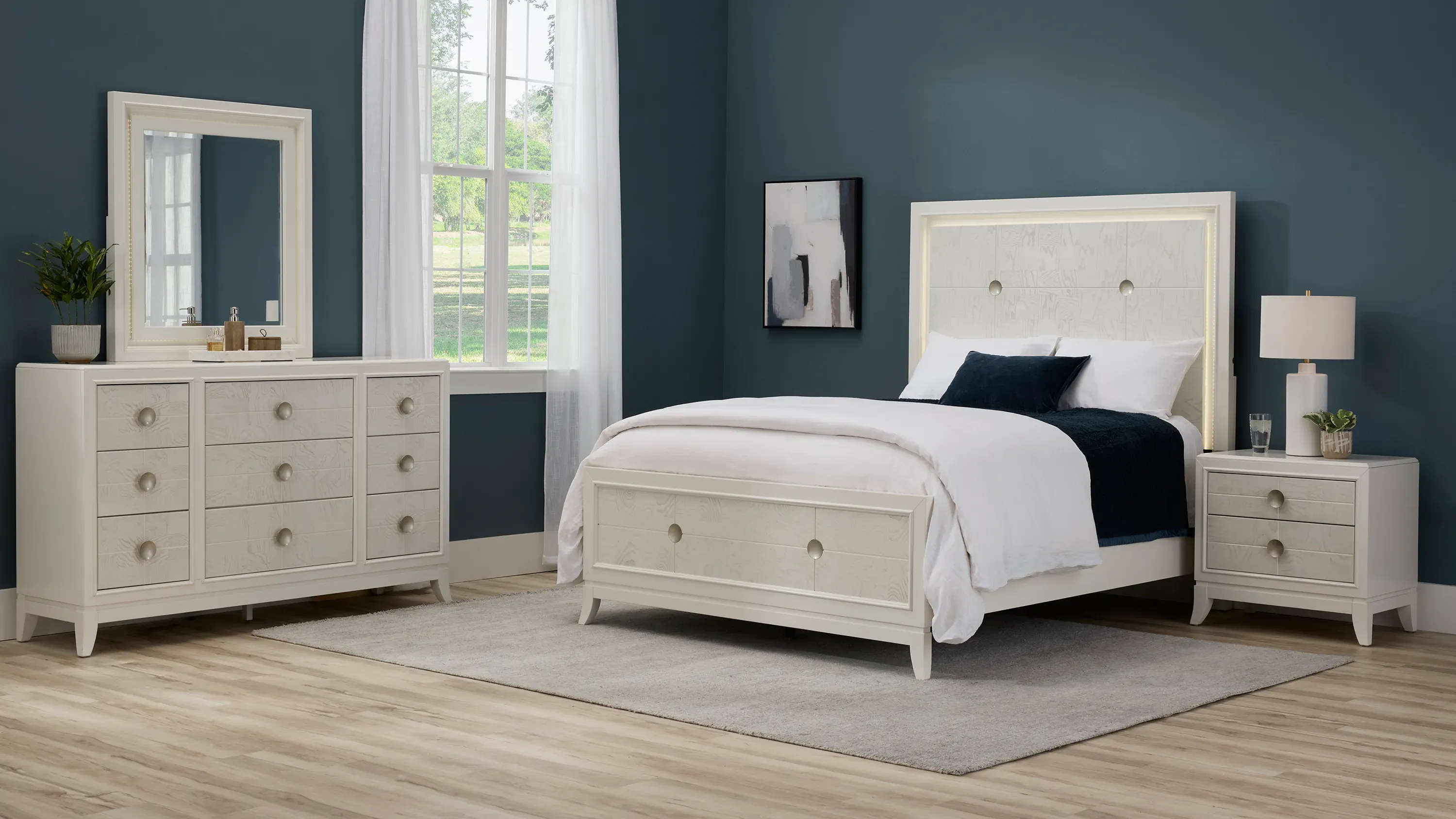 Giovanna 4-pc. Bedroom Set | Raymour & Flanigan
