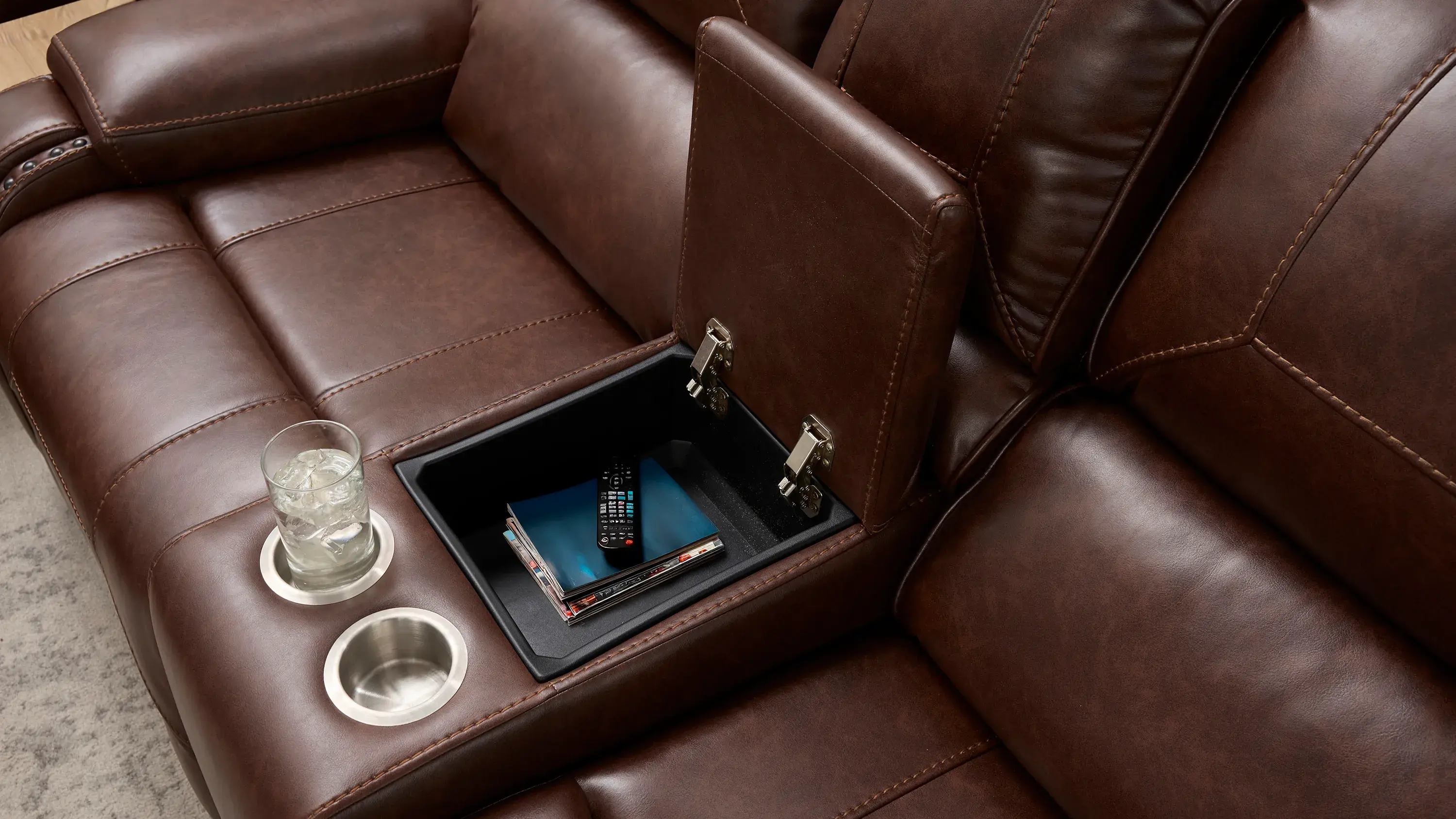 Bellanest Landon Reclining Glider Loveseat - Thumbnail 2