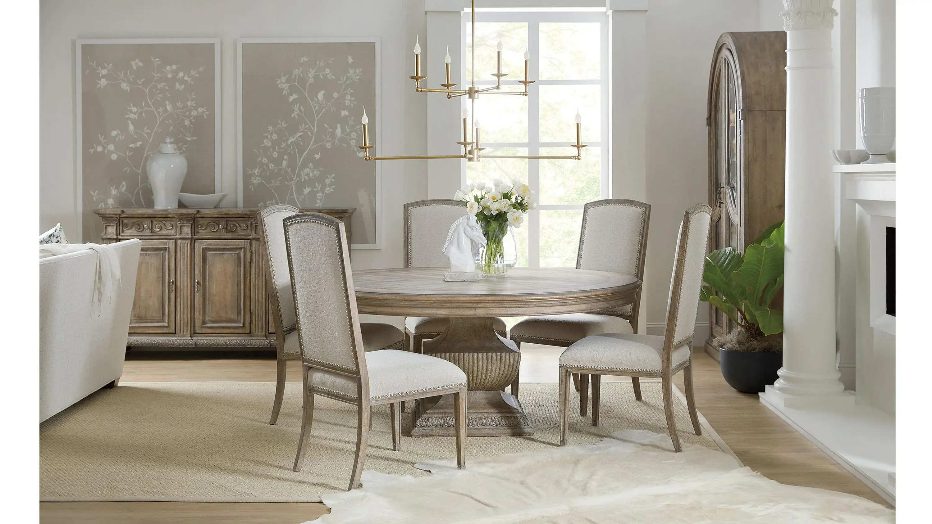 Hooker Furniture Castella Dining Table - Thumbnail 3