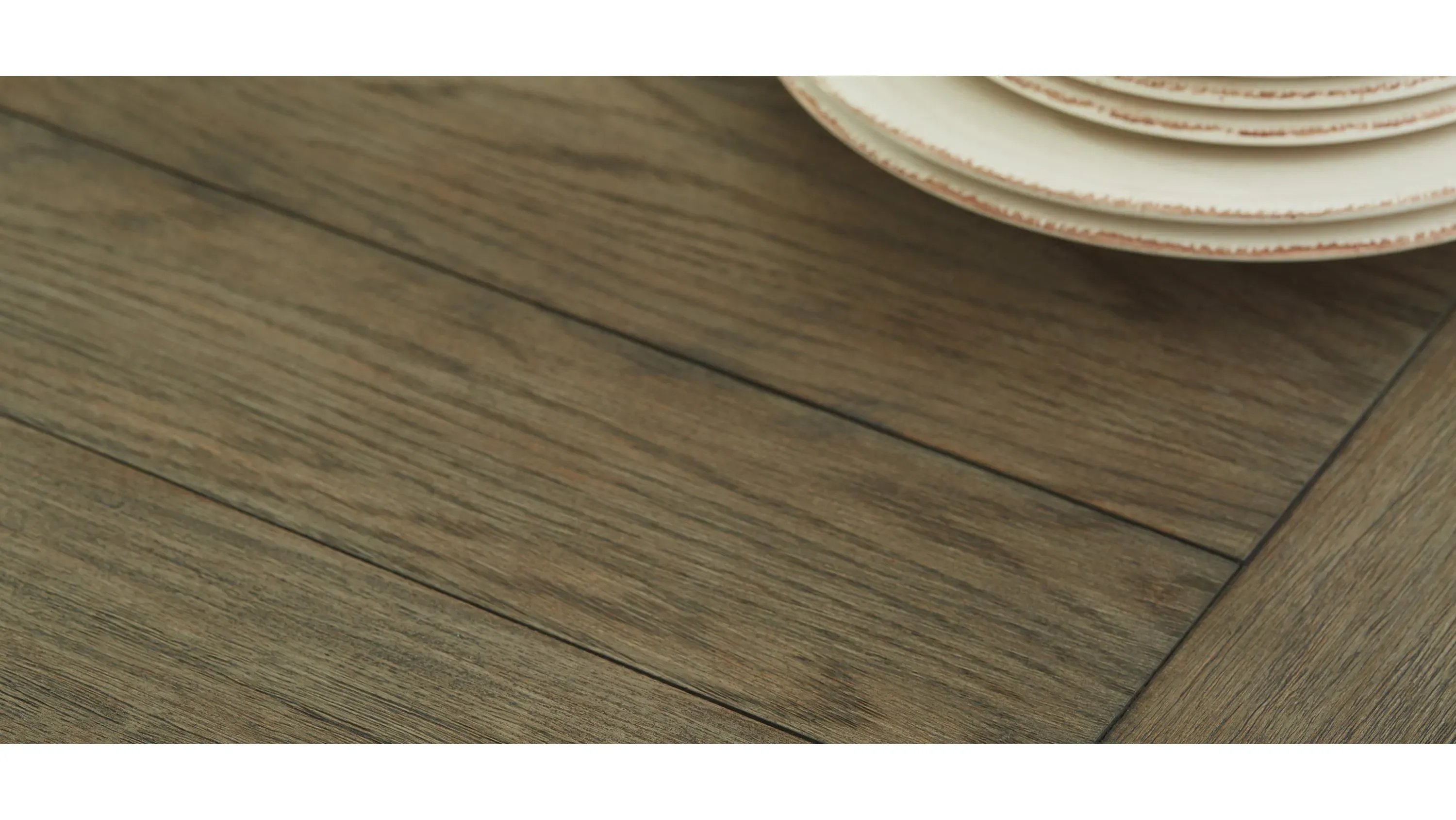 Aspen Server | Raymour & Flanigan