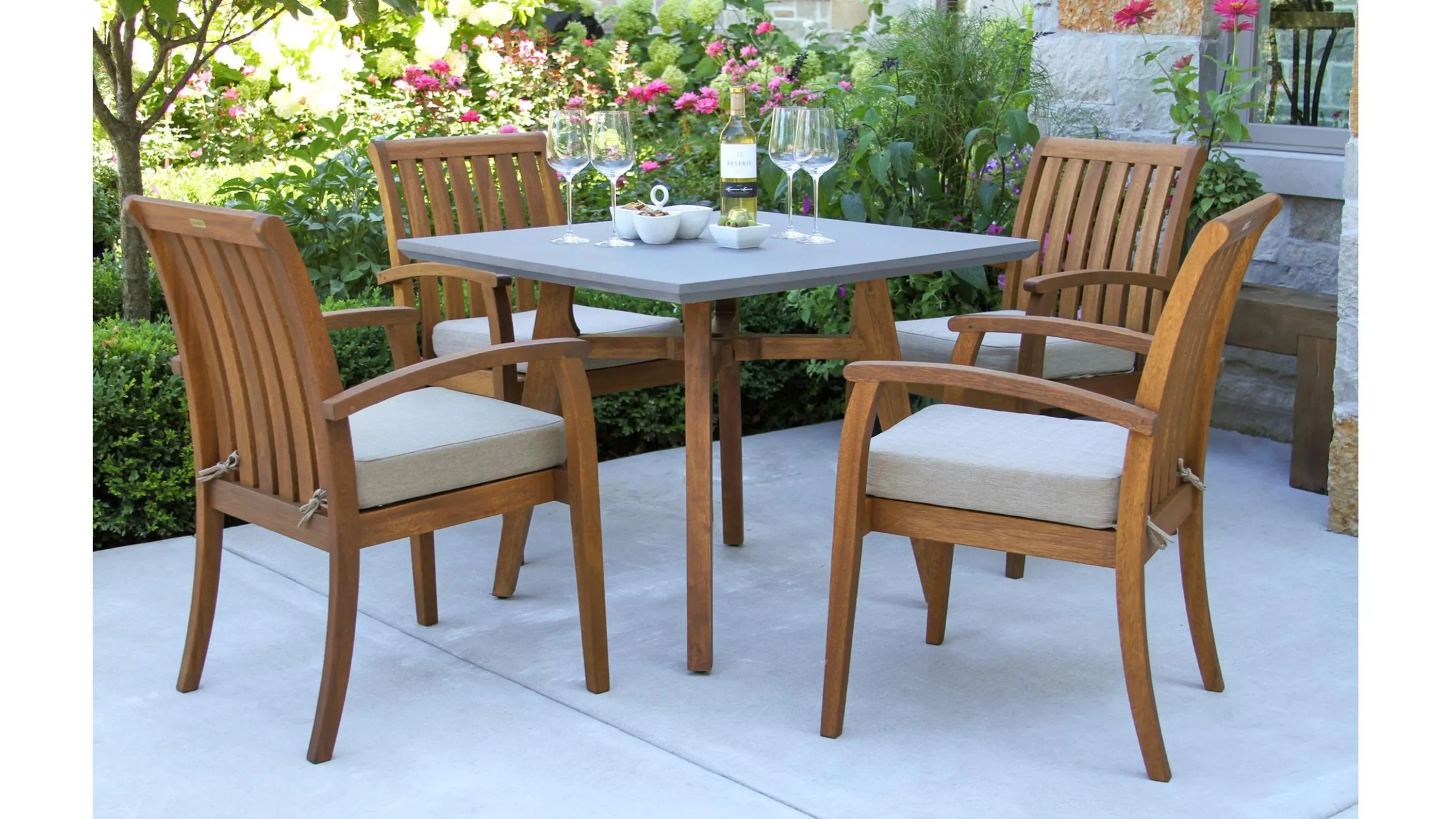Park Lake Small Space Outdoor Dining Set w/ Eucalyptus