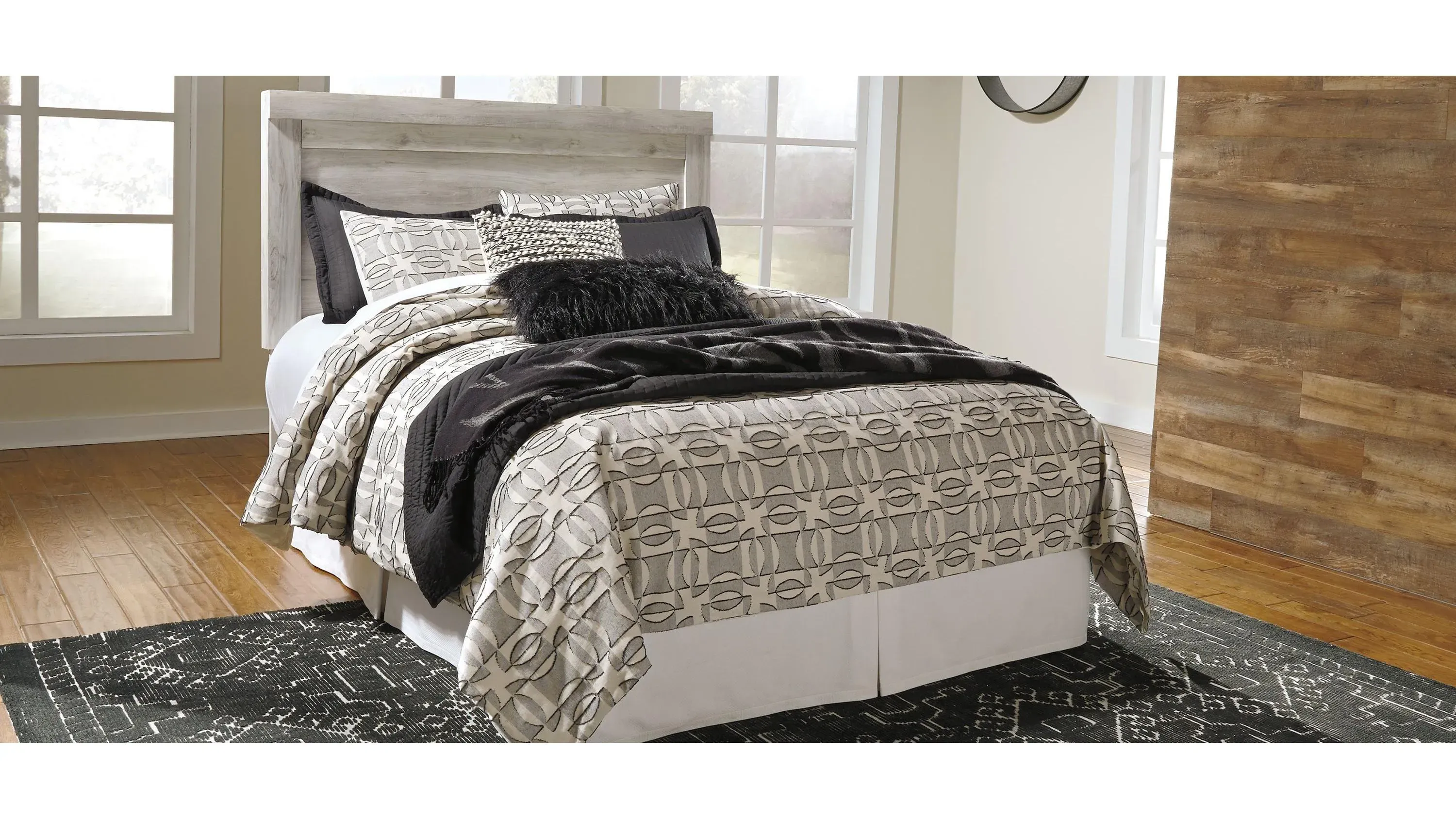 BELLABY QUEEN PANEL HEADBOARD | Raymour & Flanigan