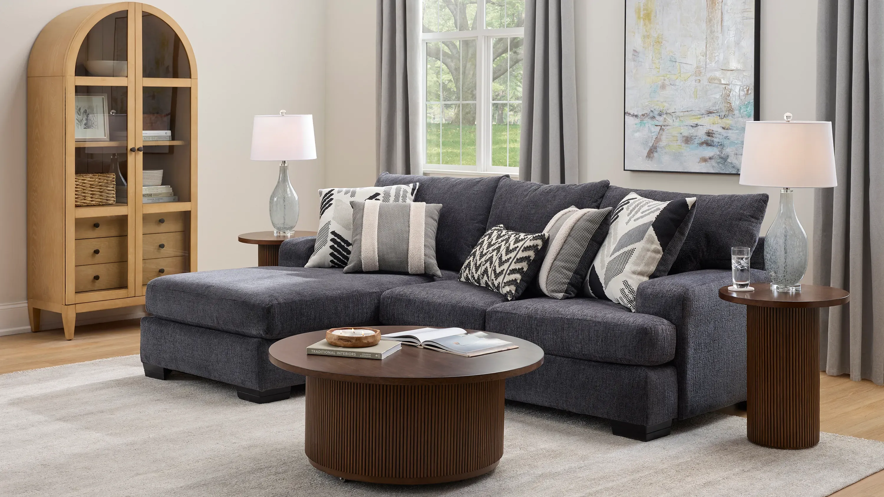 OVA　コクーン　？　ジャンク 607 Cooper 2-pc. Sectional | Raymour & Flanigan