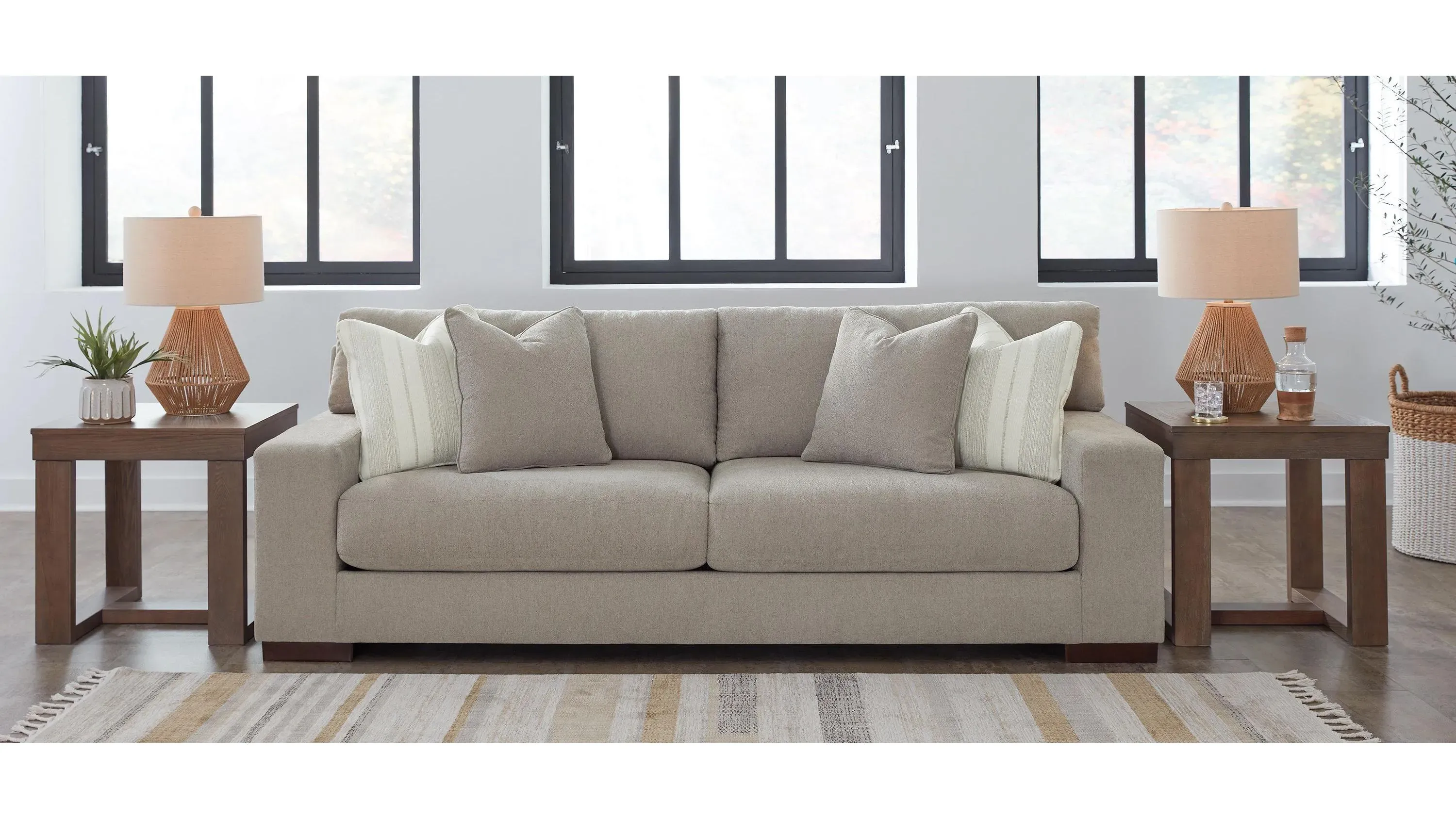 Maggie Sofa