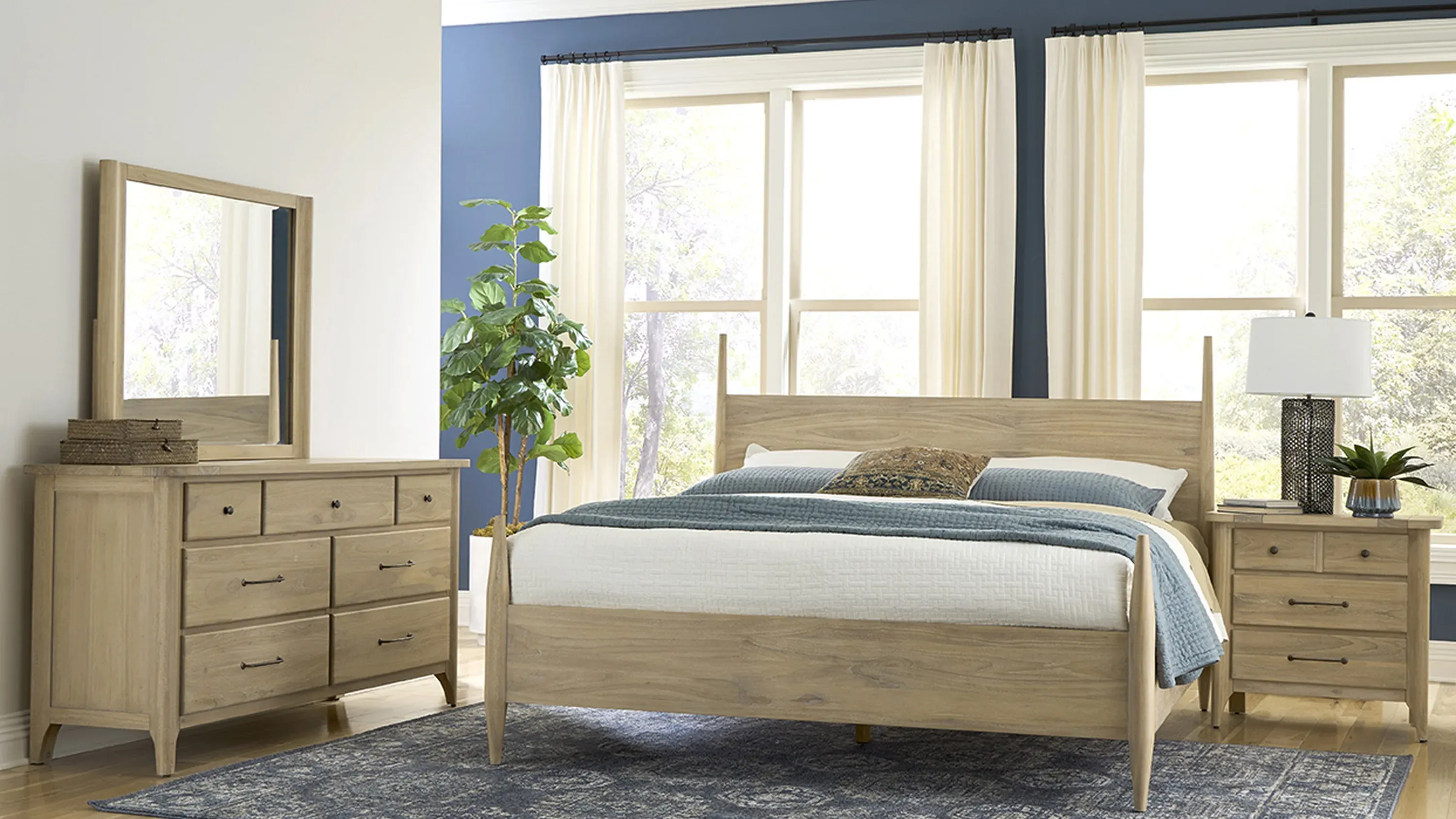 Savannah Dresser | Raymour & Flanigan