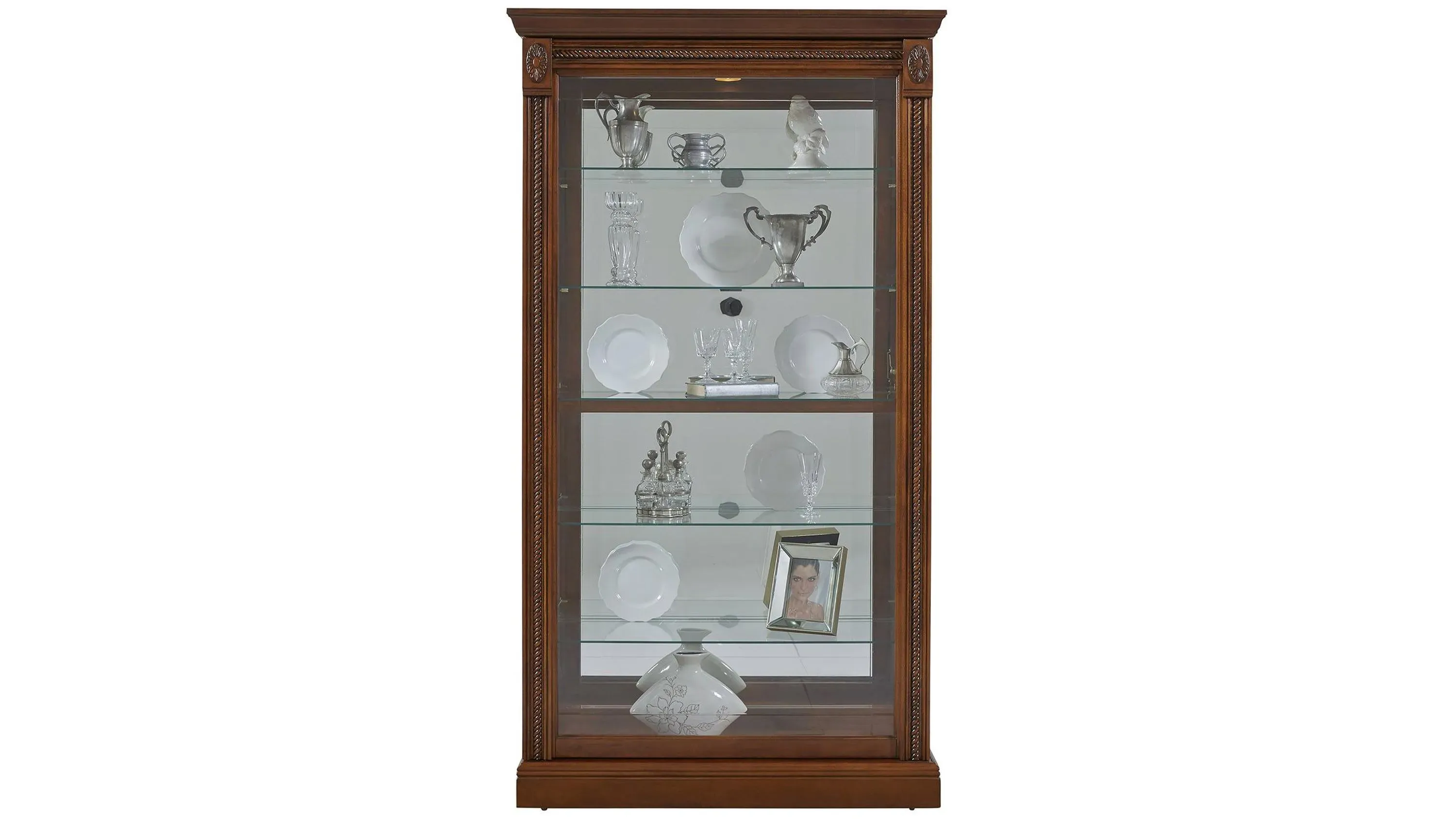 Raymour and flanigan curio sale