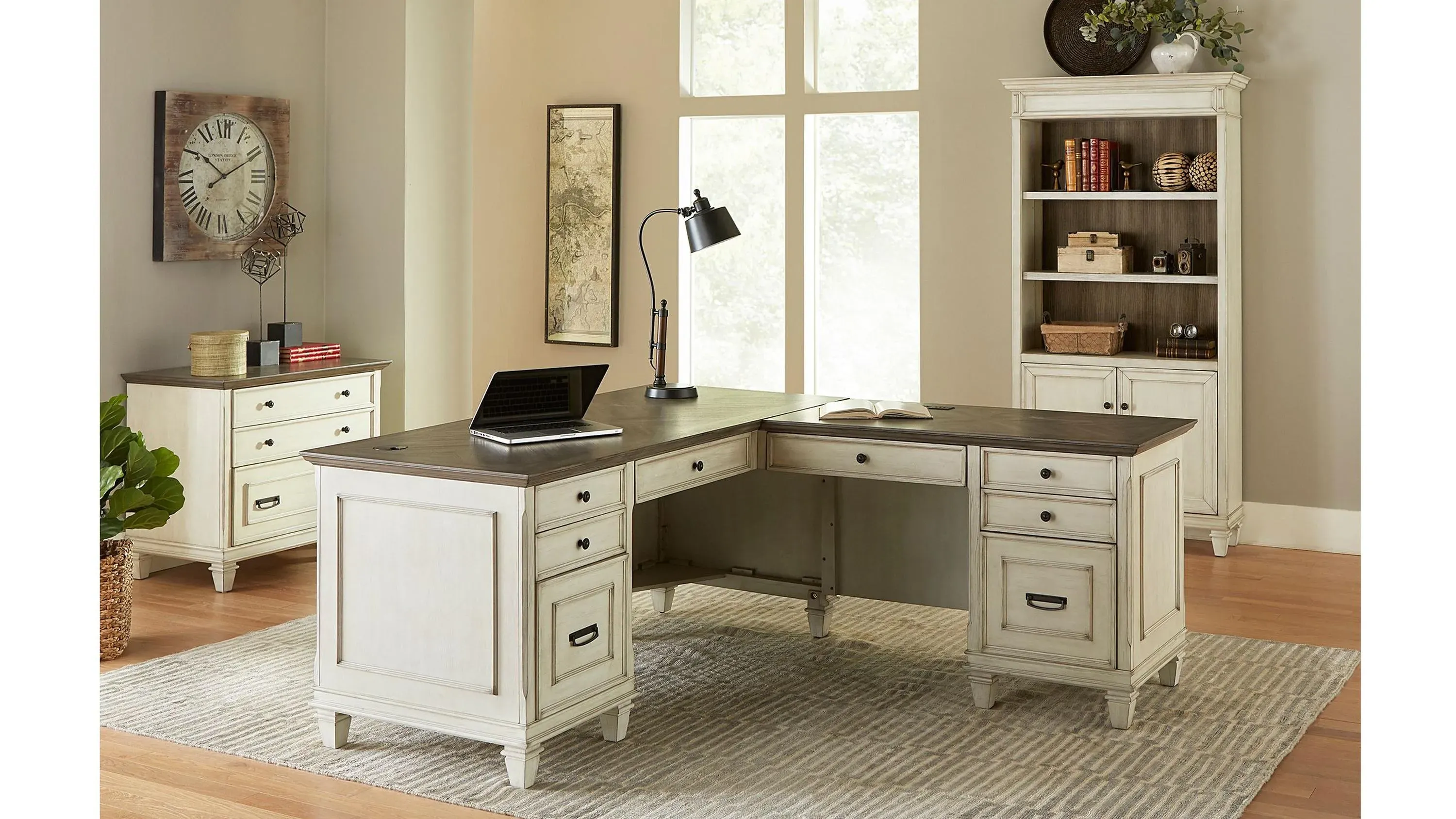 Hartford Executive L-Desk | Raymour & Flanigan
