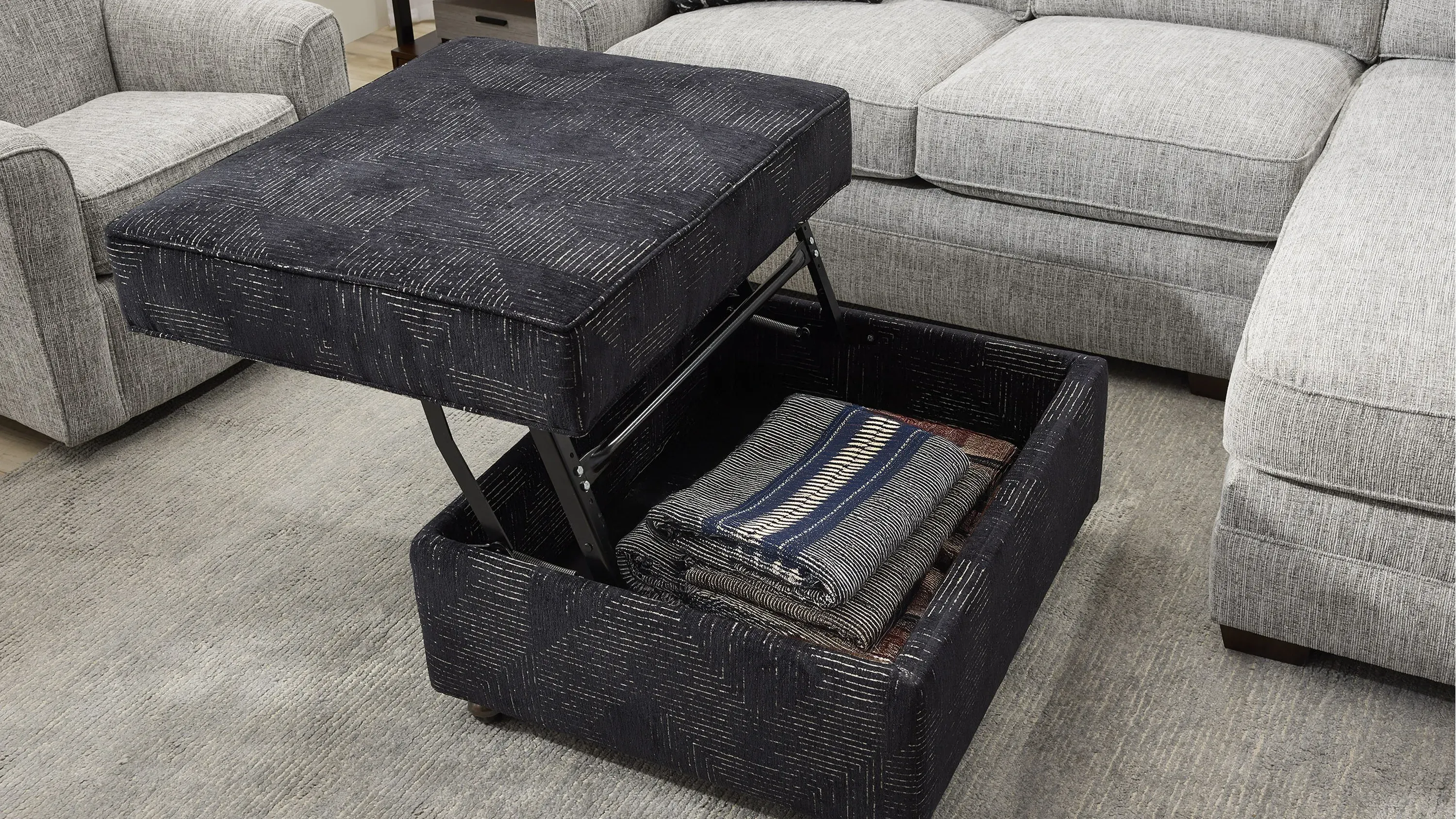Fairhaven Lift Top Storage Ottoman | Raymour & Flanigan