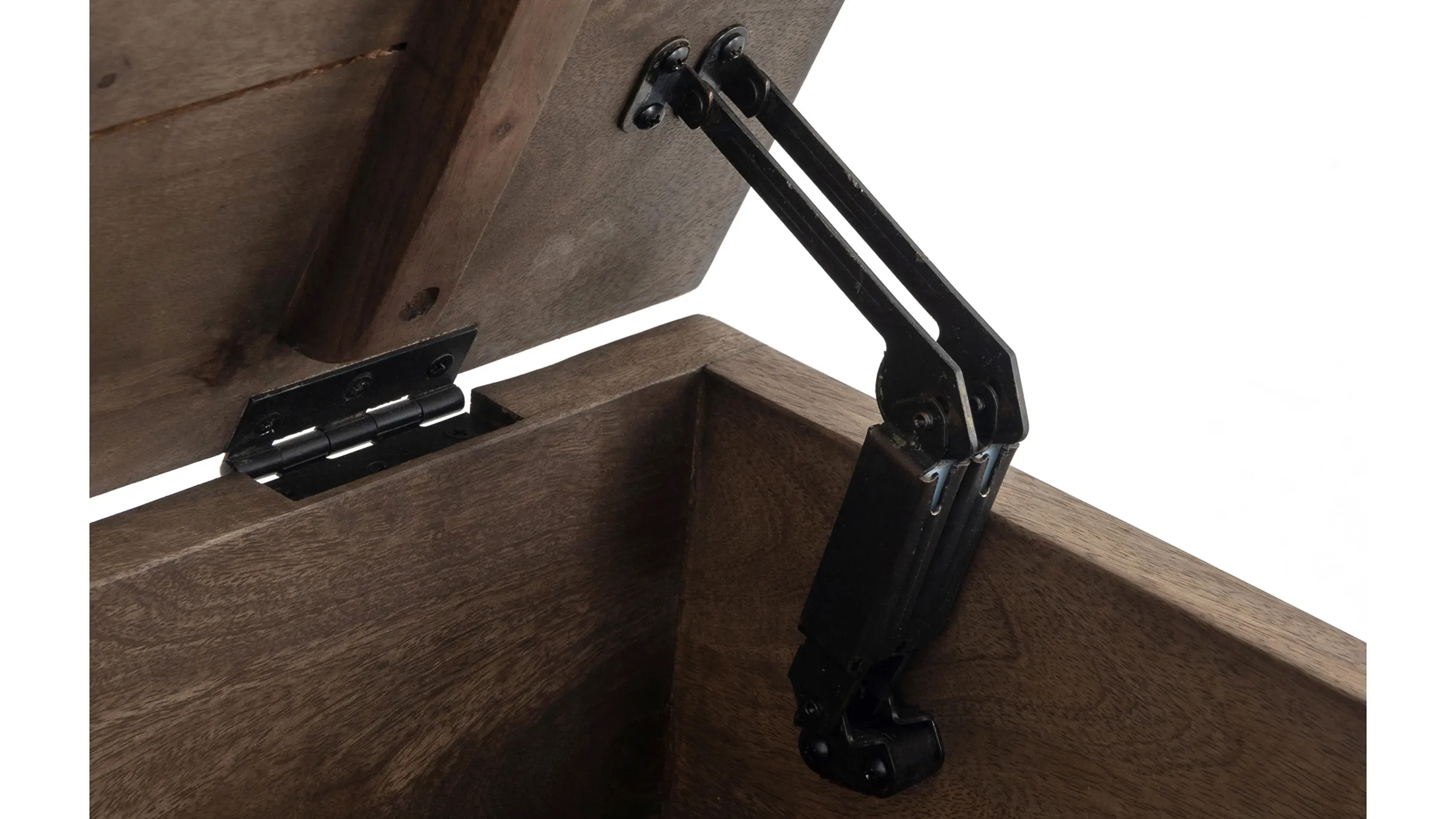 Harmon Bedroom Trunk | Raymour & Flanigan
