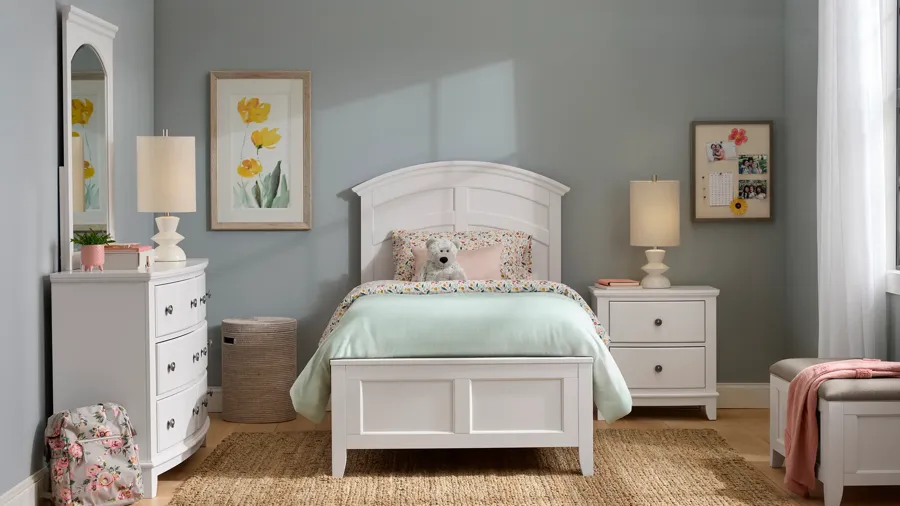 Kylie Youth Platform Bedroom Set w/ Storage Bed