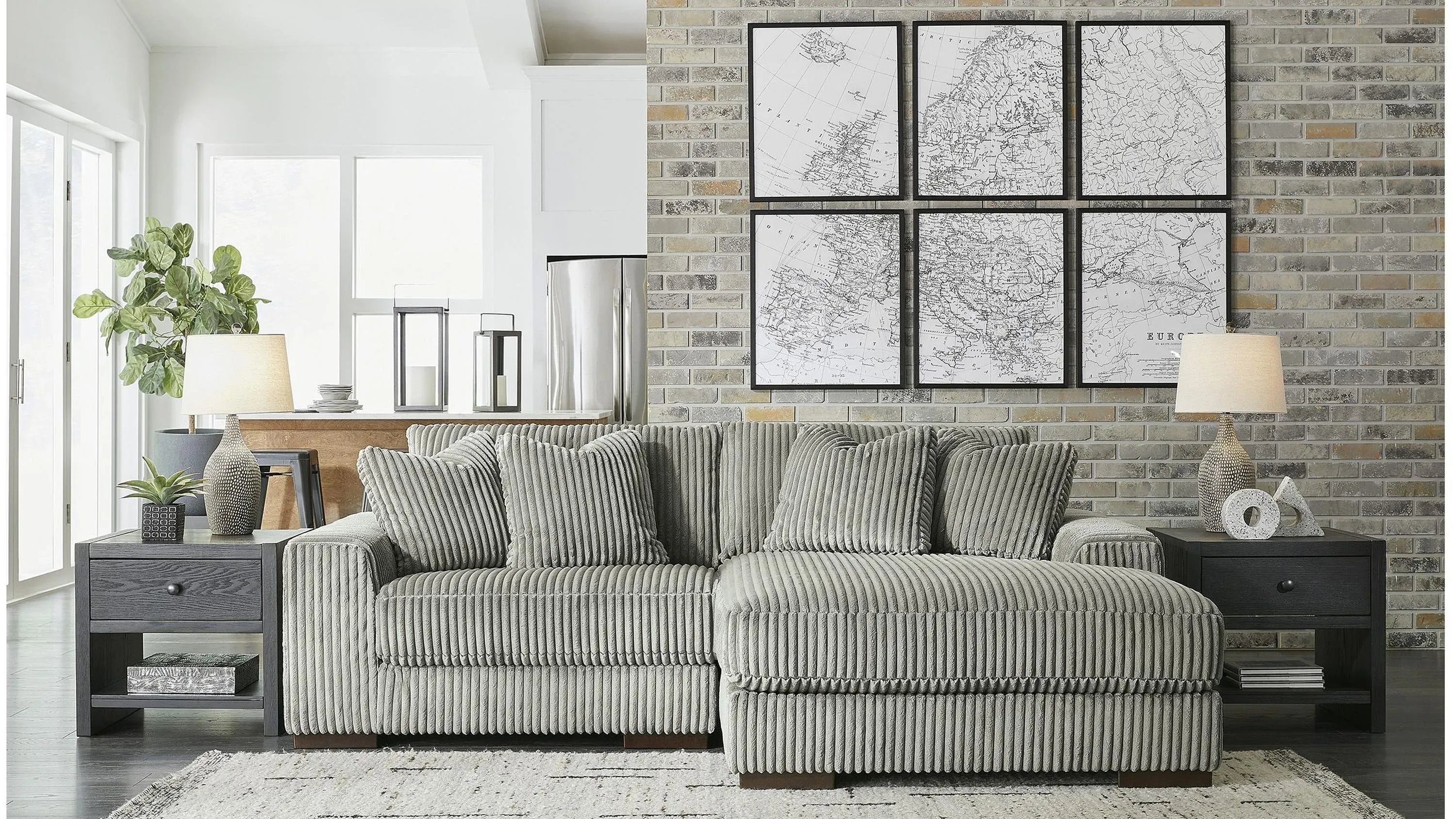Lindyn 2-pc. Chaise Sectional