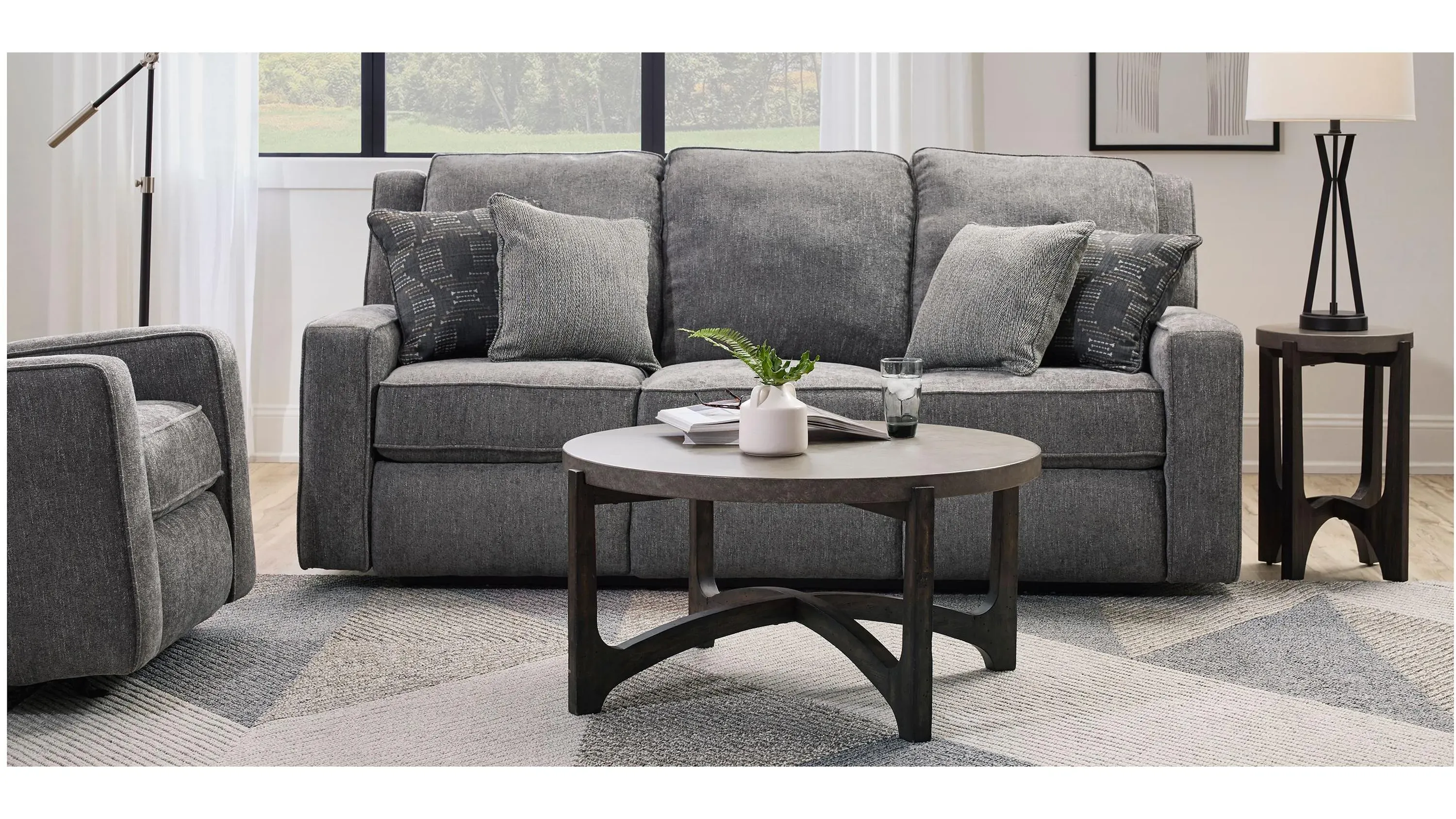 Reese Power Sofa w/ Power Headrest