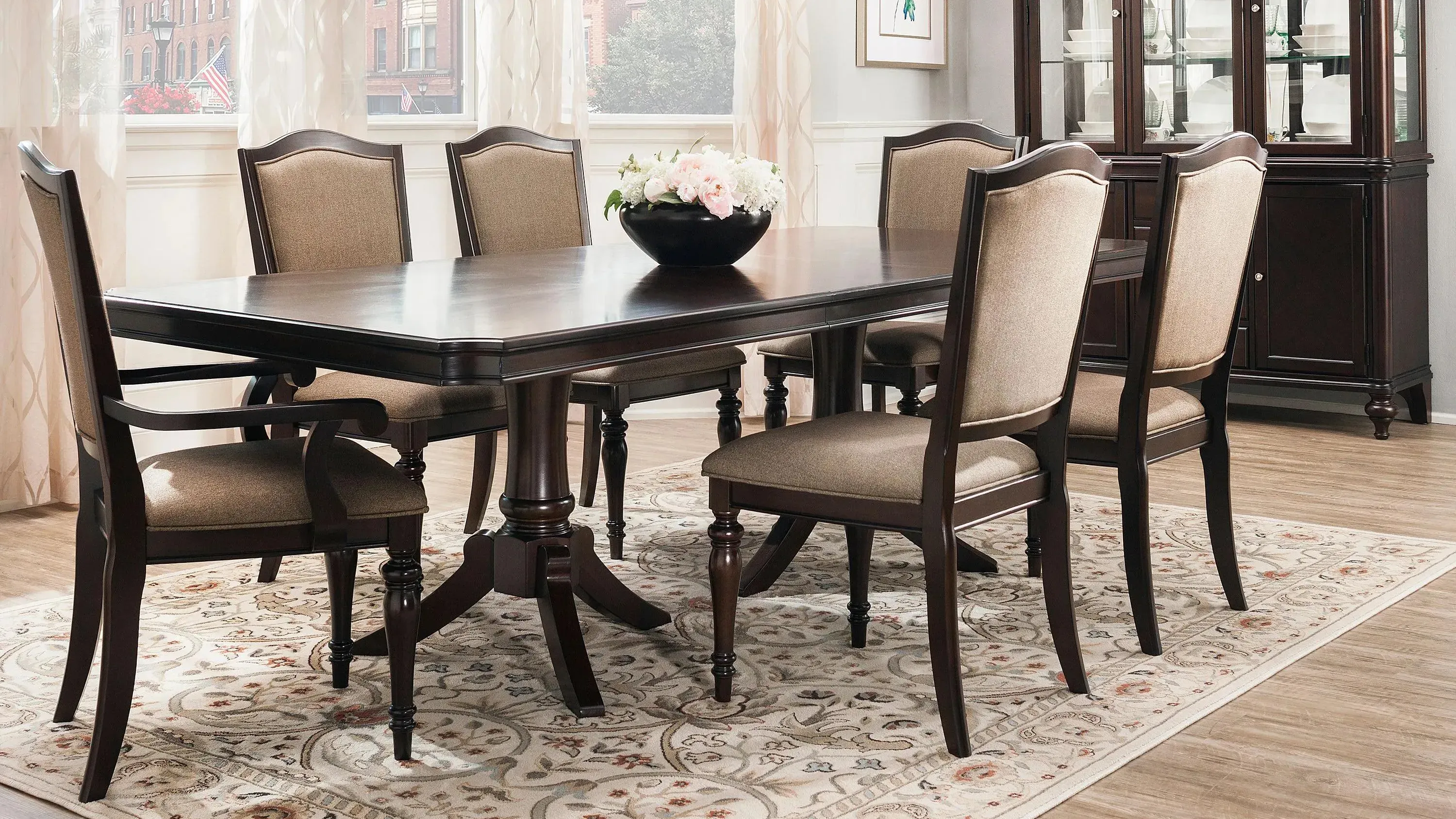 Raymour Flanigan Bay City Dining Set Kenton Raymour And Flanigan