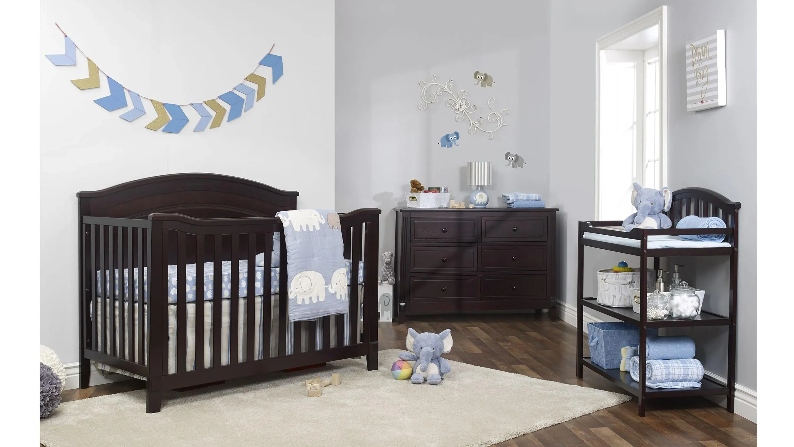 berkley fishing crib Sorelle & Changer 100 lbs Sorelle - Berkley Crib &