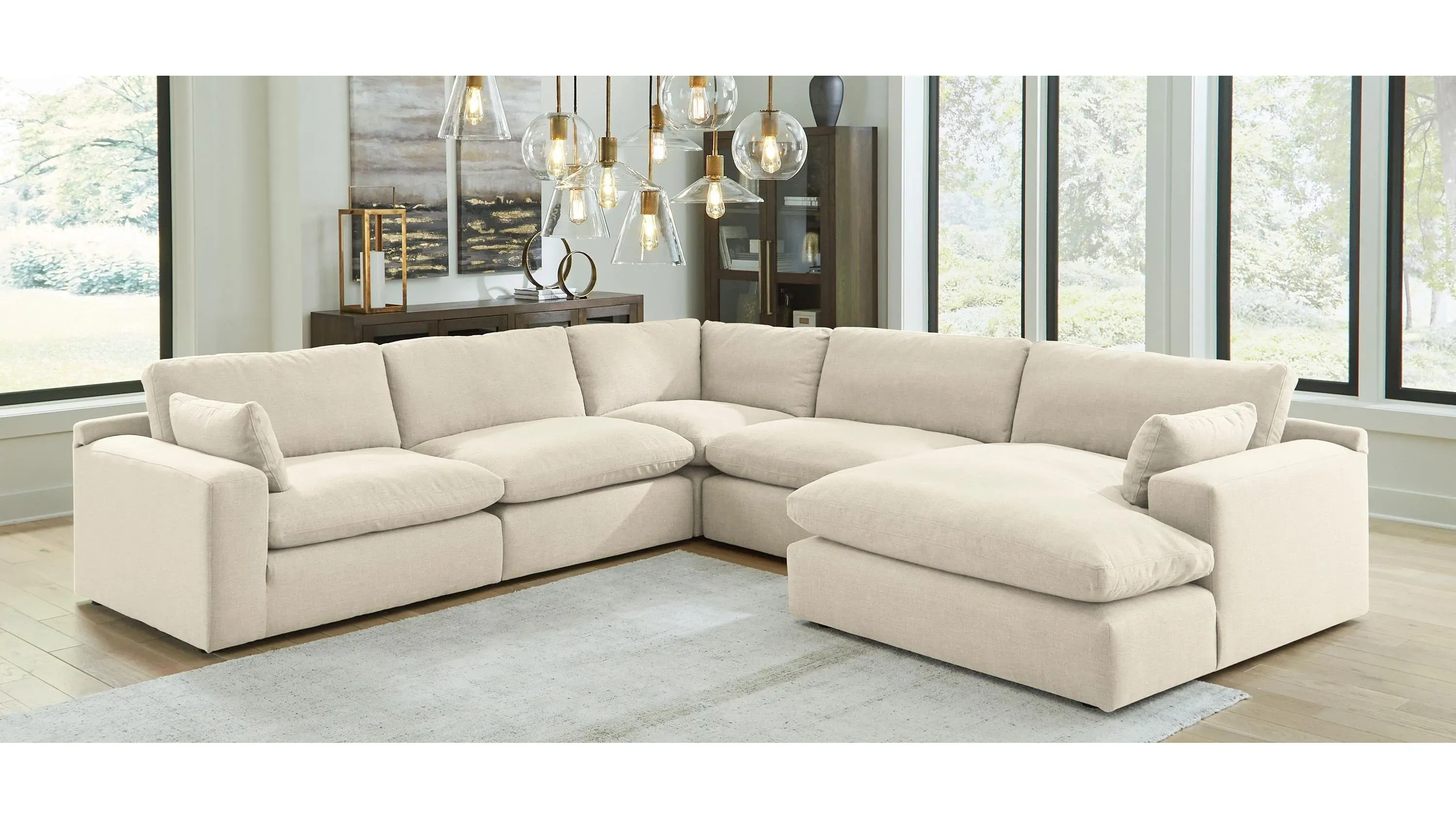 Elyza 5-pc. Sectional with Chaise