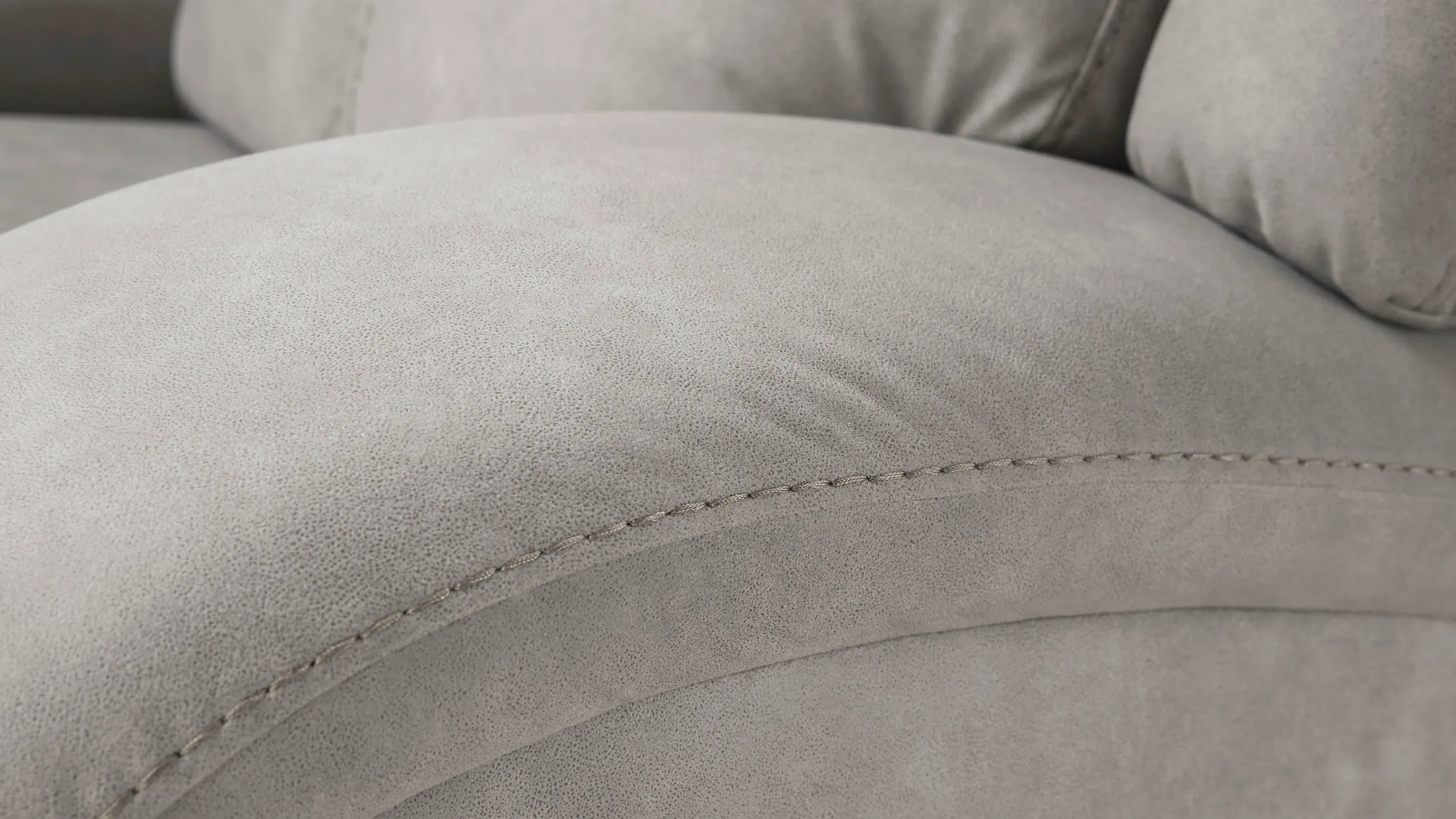 Quincey Living Room Set | Raymour & Flanigan