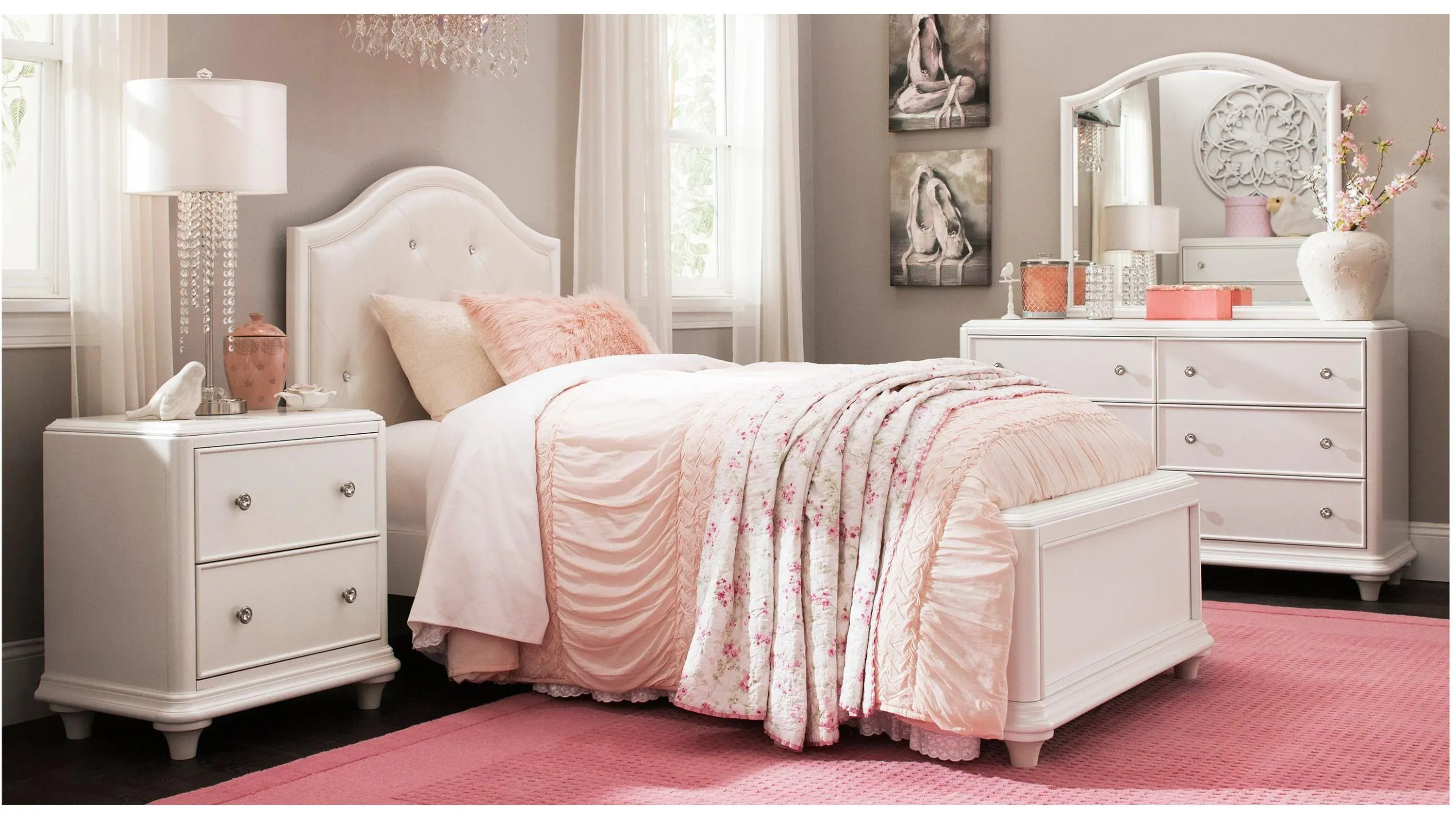 Joscelyne Bedroom Dresser | Raymour & Flanigan