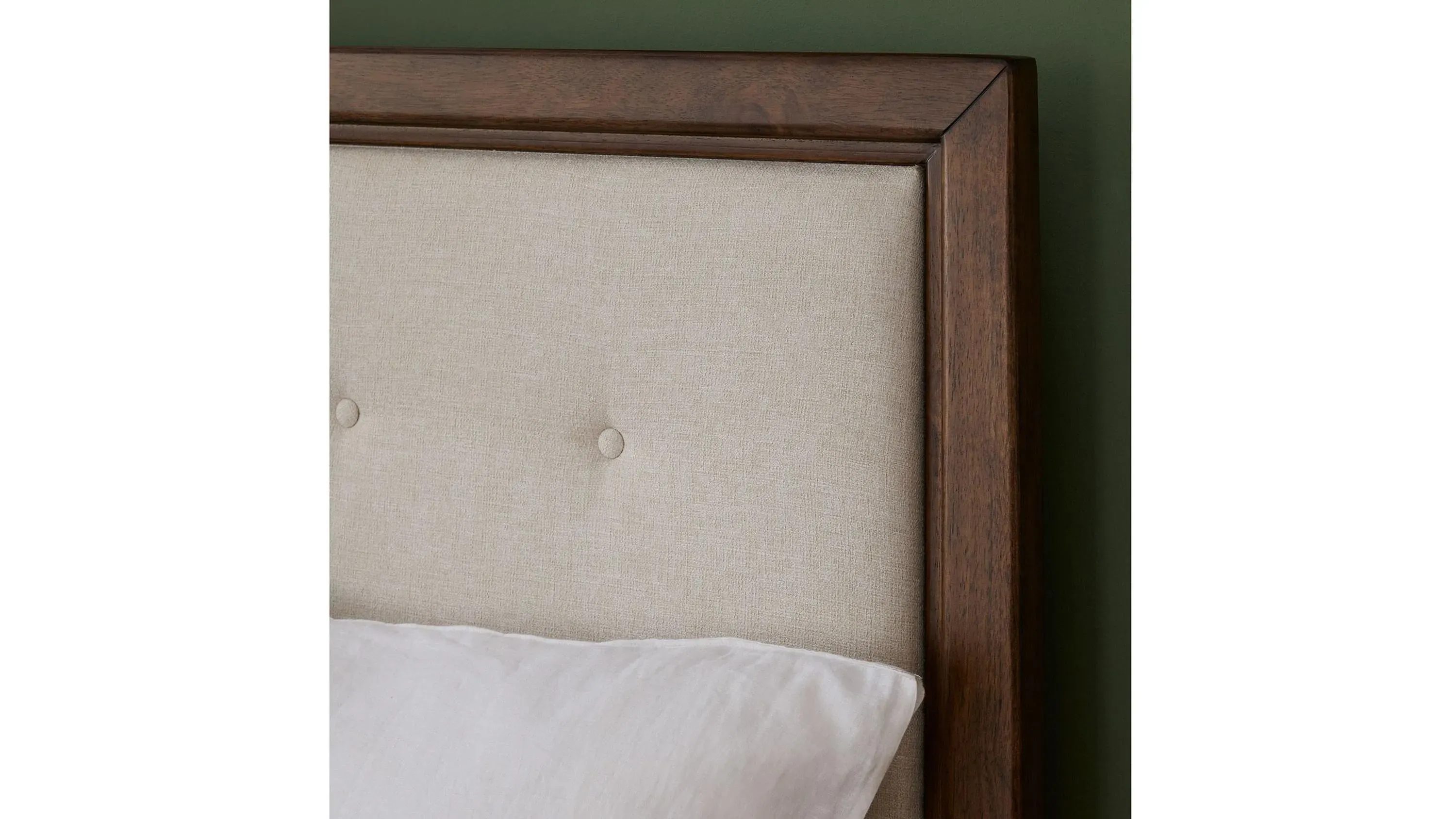 Lindsay Bed