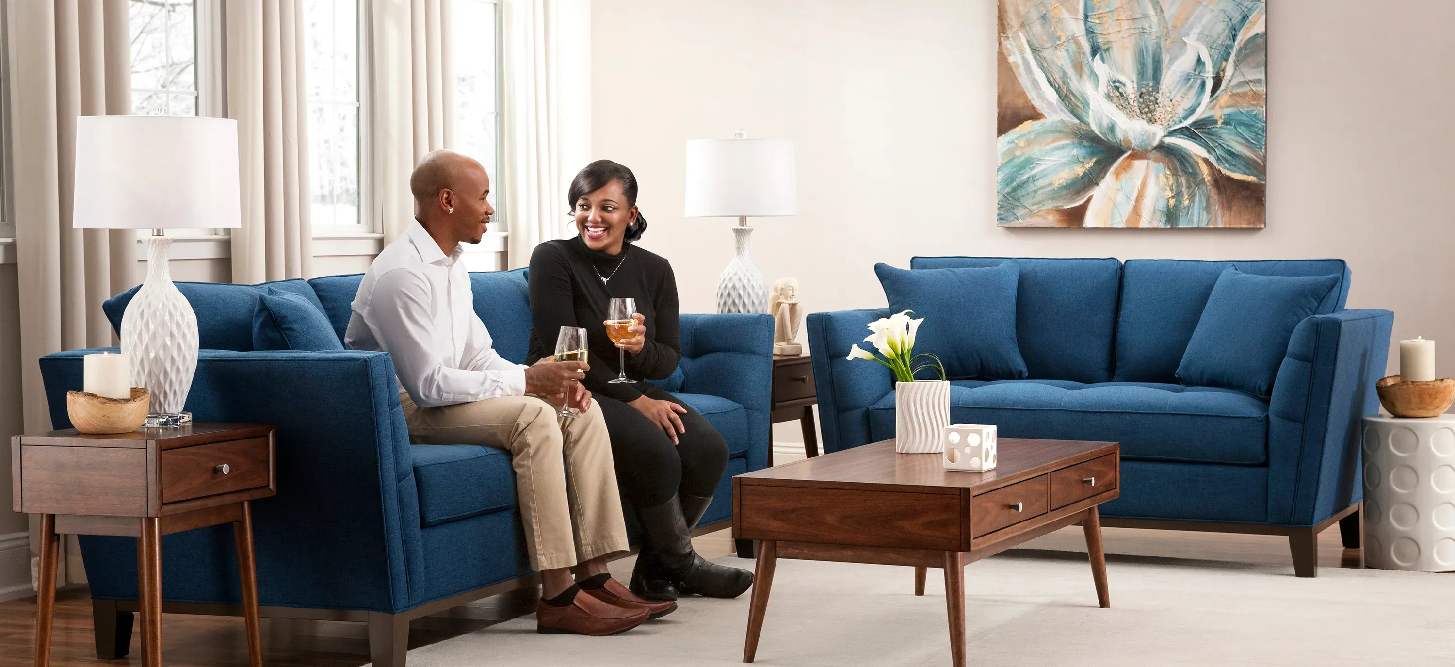 Macauley Sofa | Raymour & Flanigan