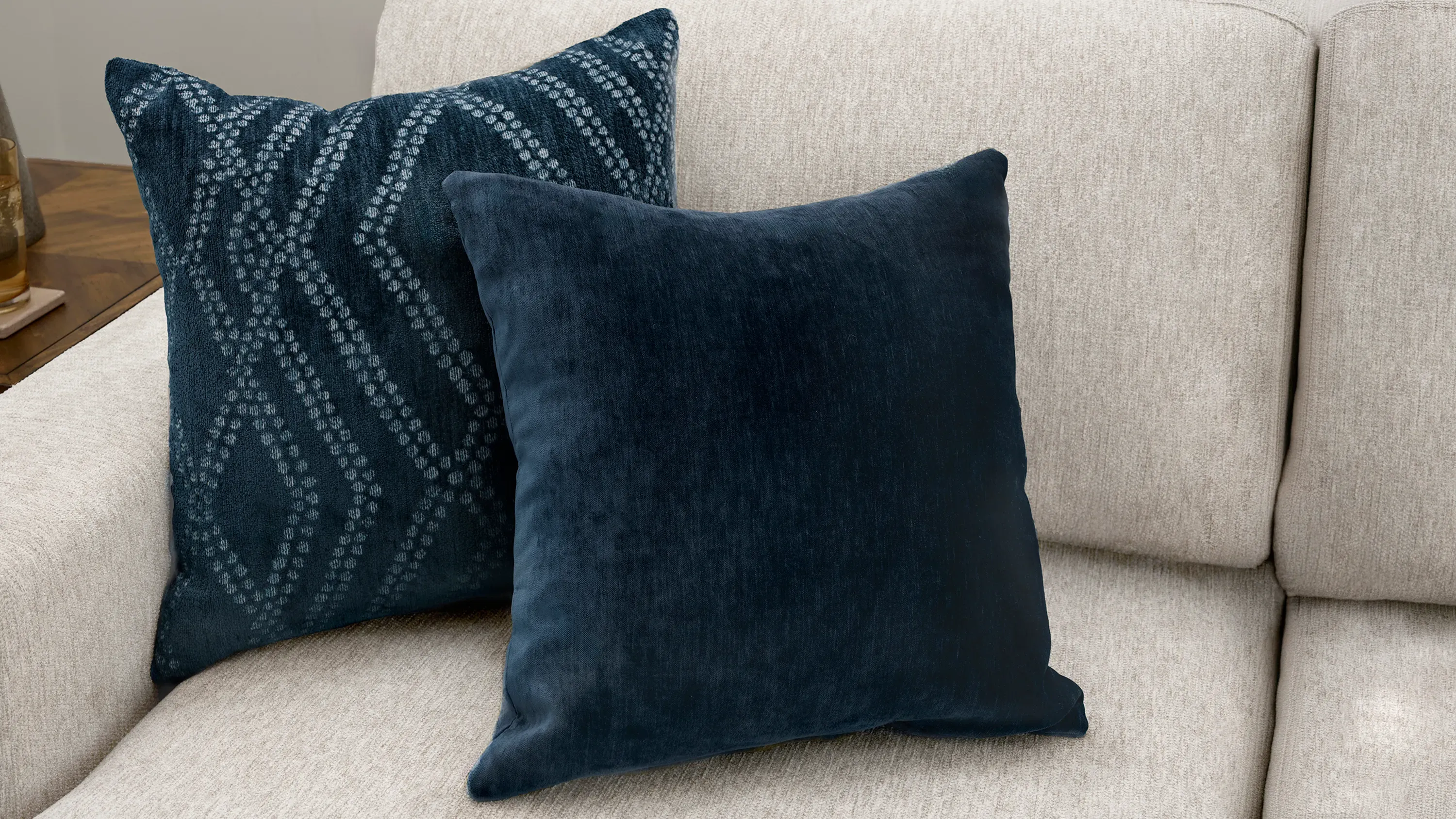 Juniper Armless Klik Klak Loveseat w/ Pop Up Sleeper | Raymour