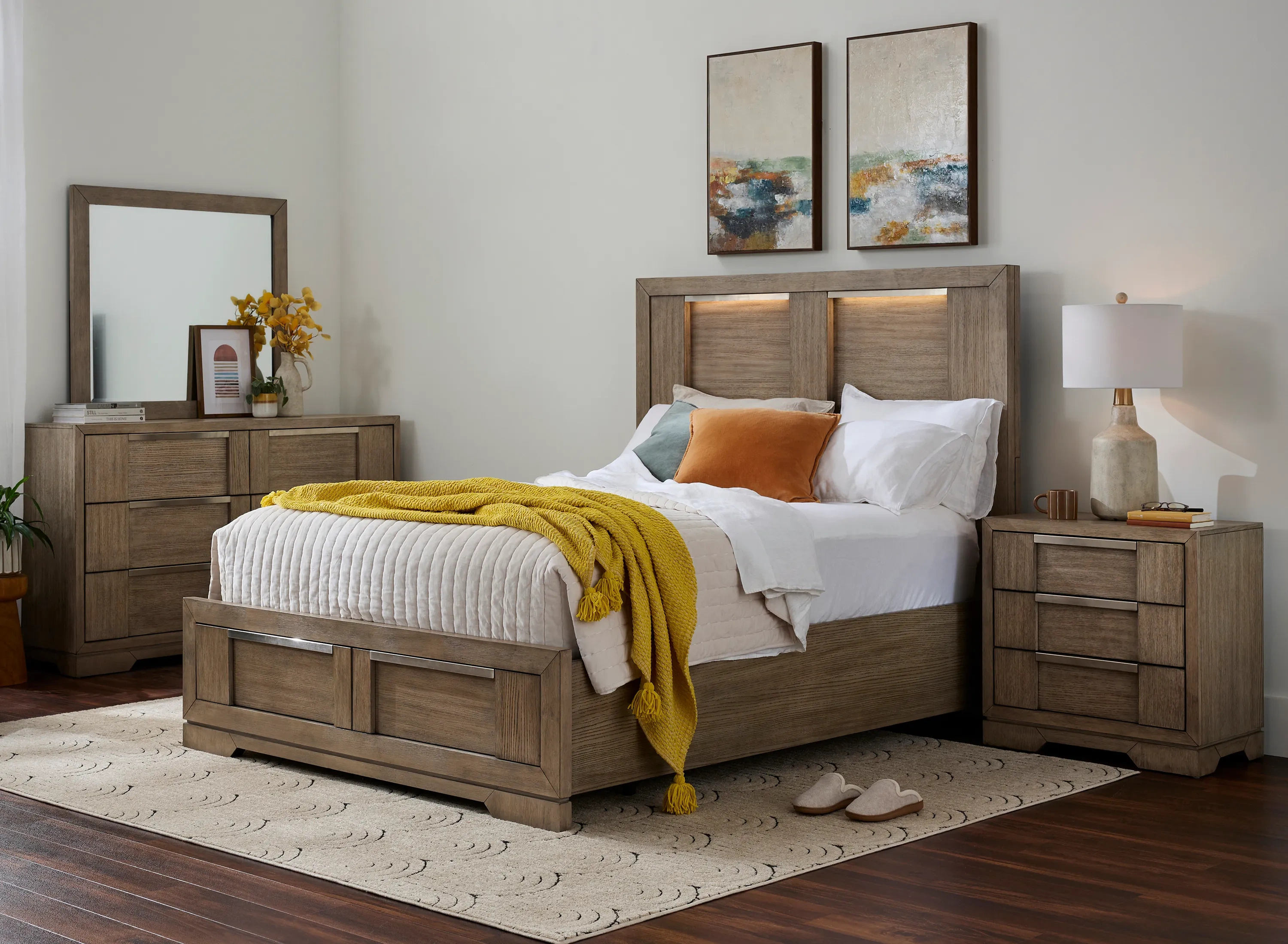 Lorelai 4-pc. Bedroom Set | Raymour & Flanigan