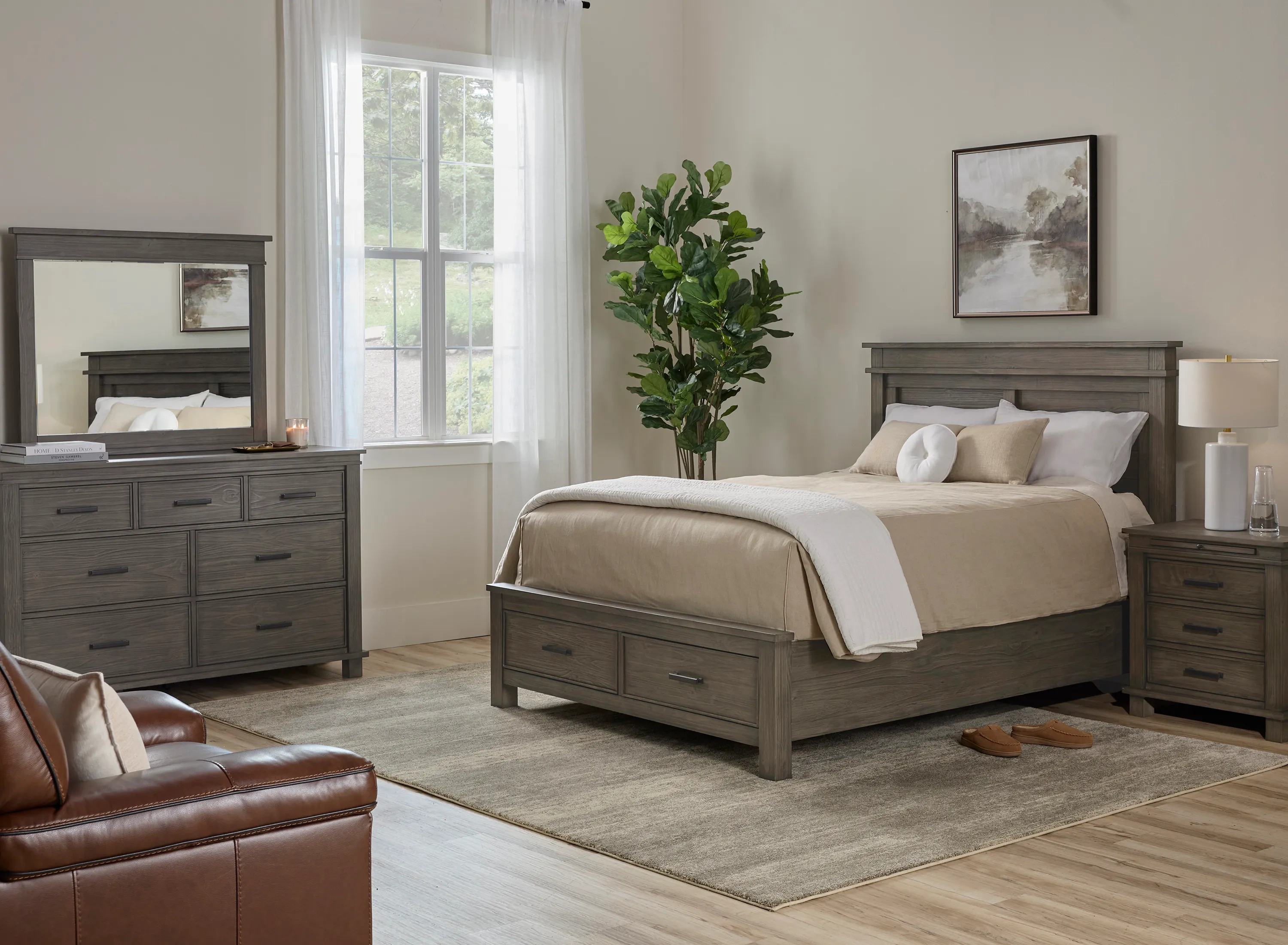 Hempstead 4 pc. Platform Storage Bedroom Set in Gray by A America