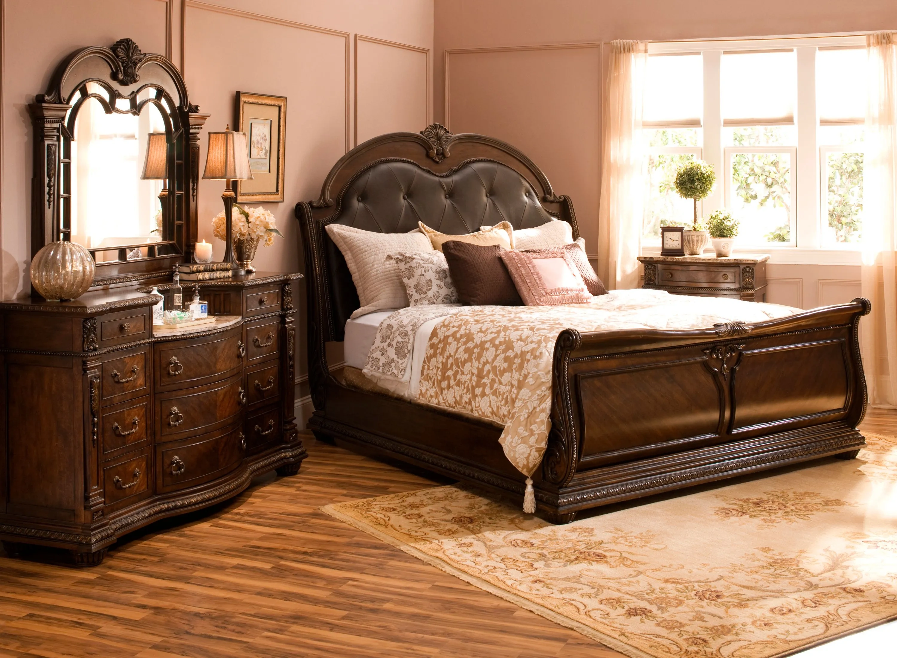 Raymour and flanigan sale hotsell