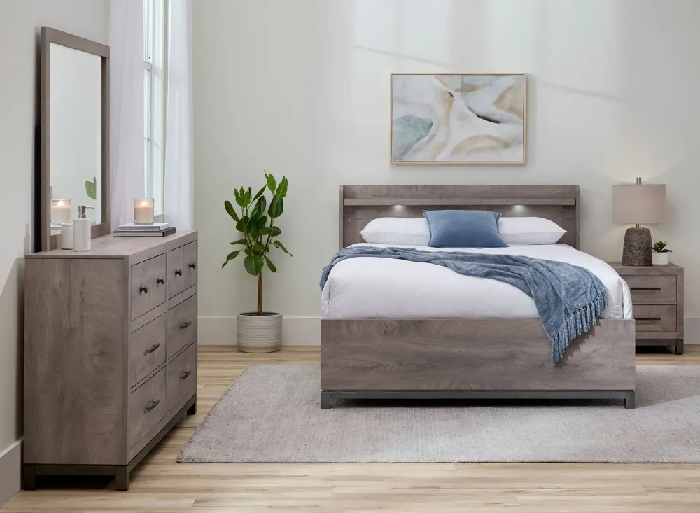 Rikki 4-pc. Bedroom Set | Raymour & Flanigan