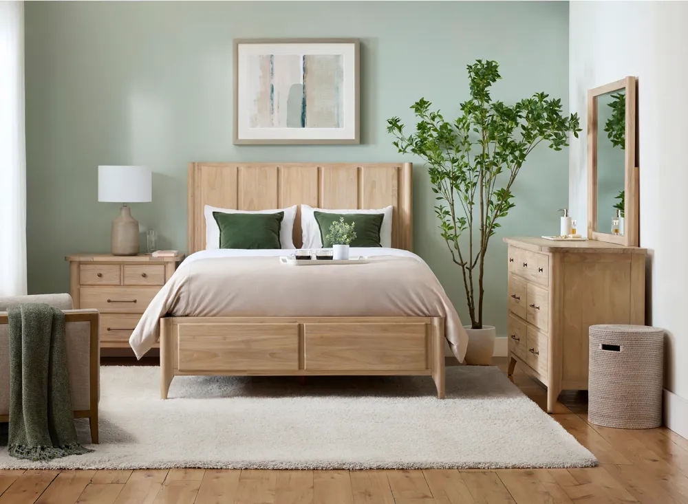 Savannah 4pc. Bedroom Panel Set | Raymour & Flanigan