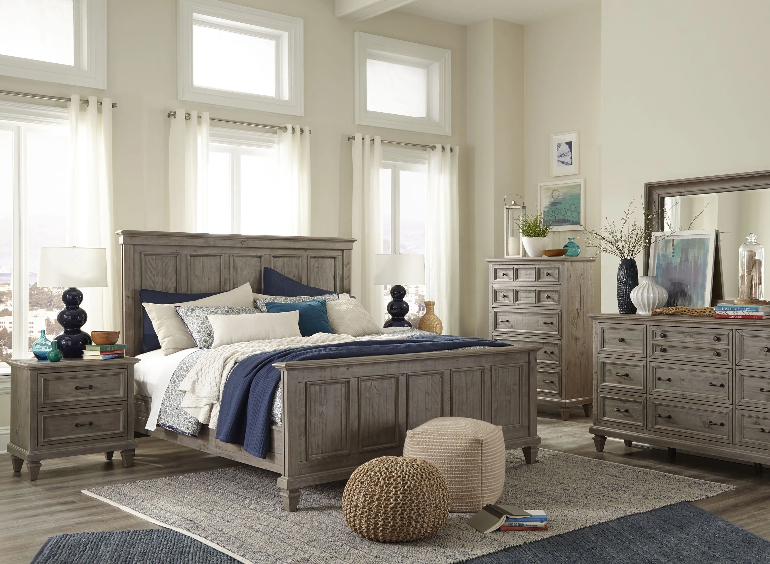 Lancaster 4-pc. Queen Panel Bedroom Set | Raymour & Flanigan
