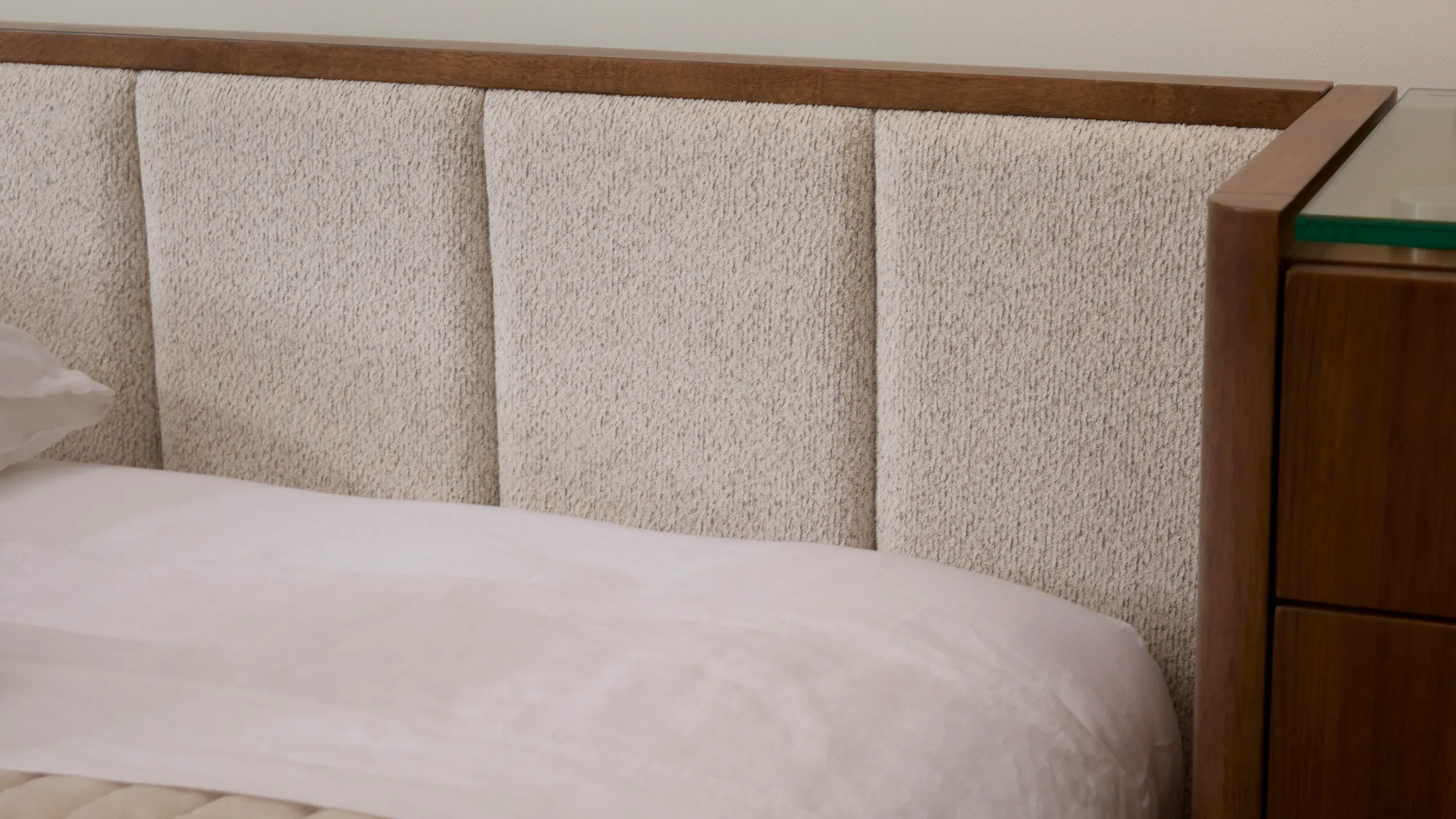 Kerrigan Bed